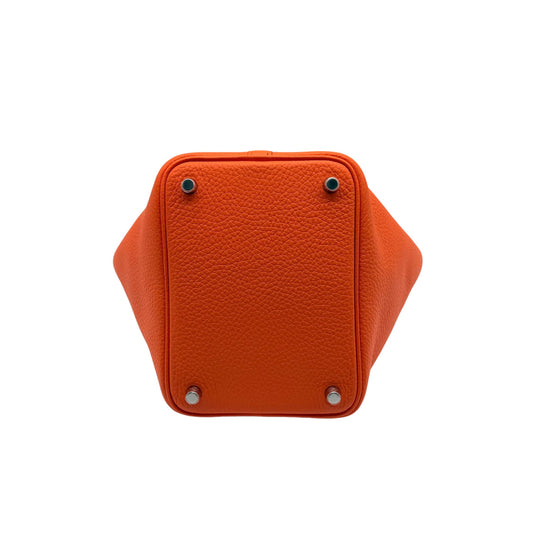 Hermès Picotin Lock 18 in Orange Feu Clemence