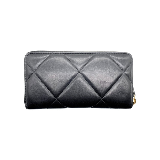 Chanel 19 Black Zippy Wallet