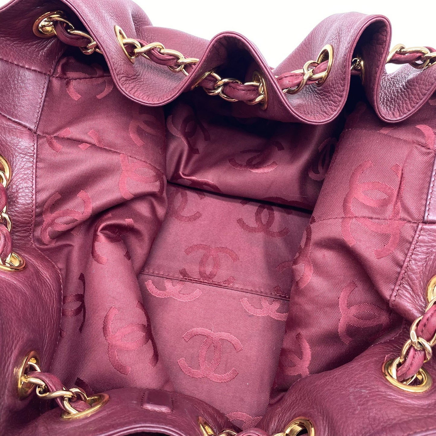 Chanel Burgundy Leather Bucket Goldhardware w/ Nylon Pouch