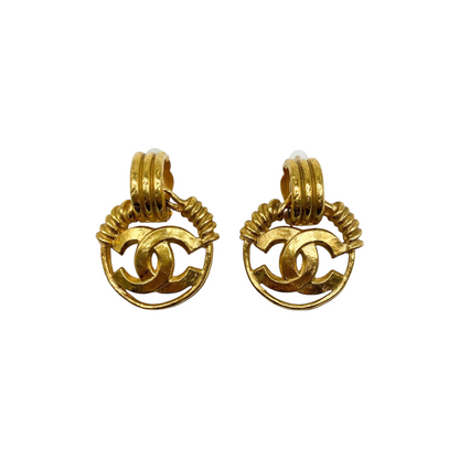 Chanel Gold Vintage CC Clip-On Earrings