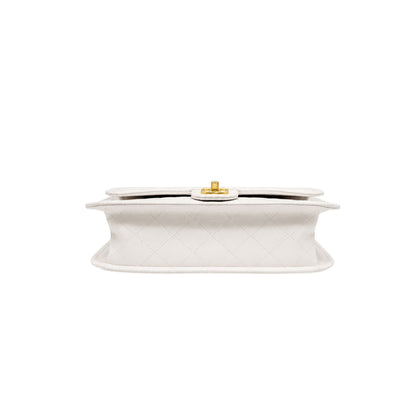Chanel Classic Flap Bag – White Lambskin with Gold Hardware