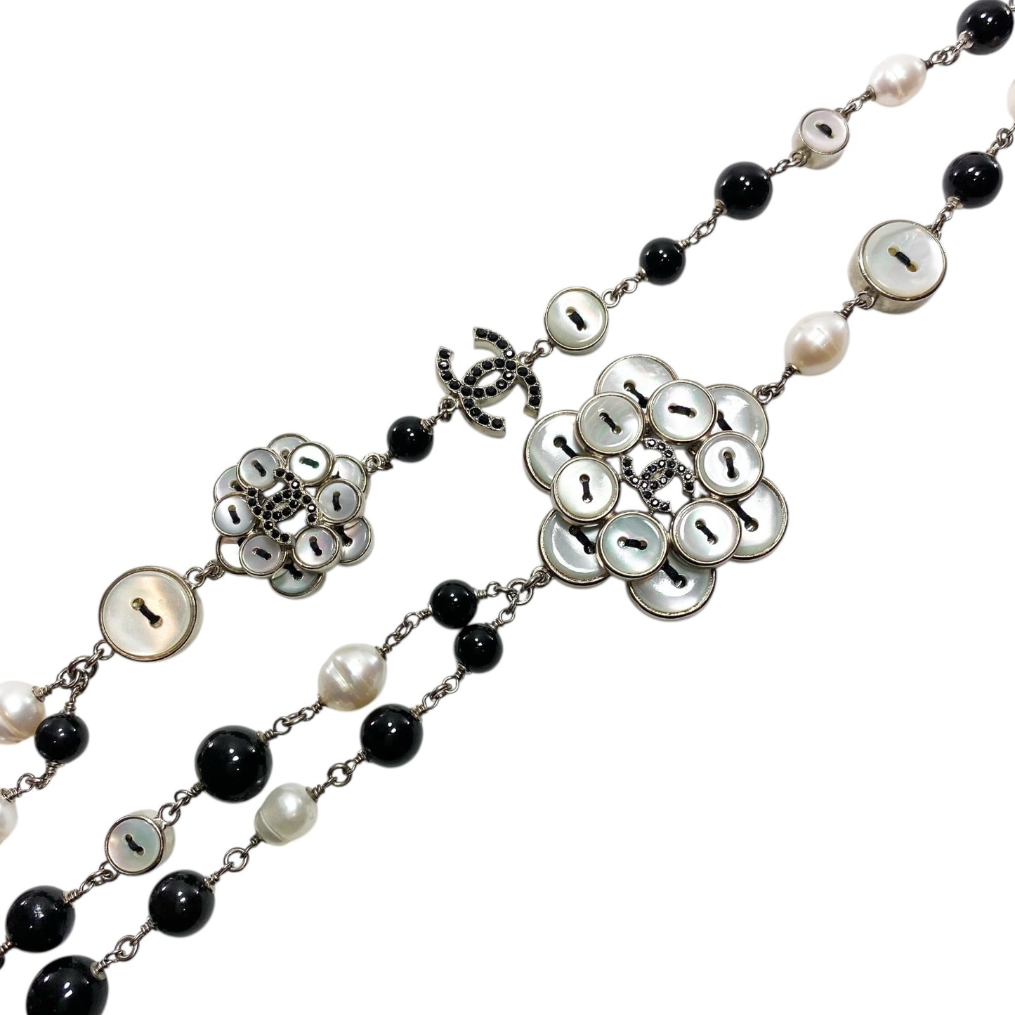 Chanel Black White Pearl CC Logo Necklace