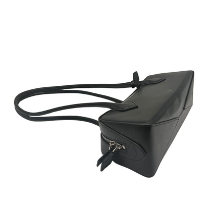Alaïa Le Teckel Medium Shoulder Bag in Goatskin