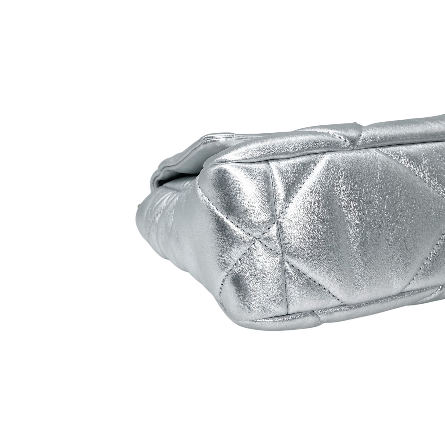 Chanel 19 Silver Medium