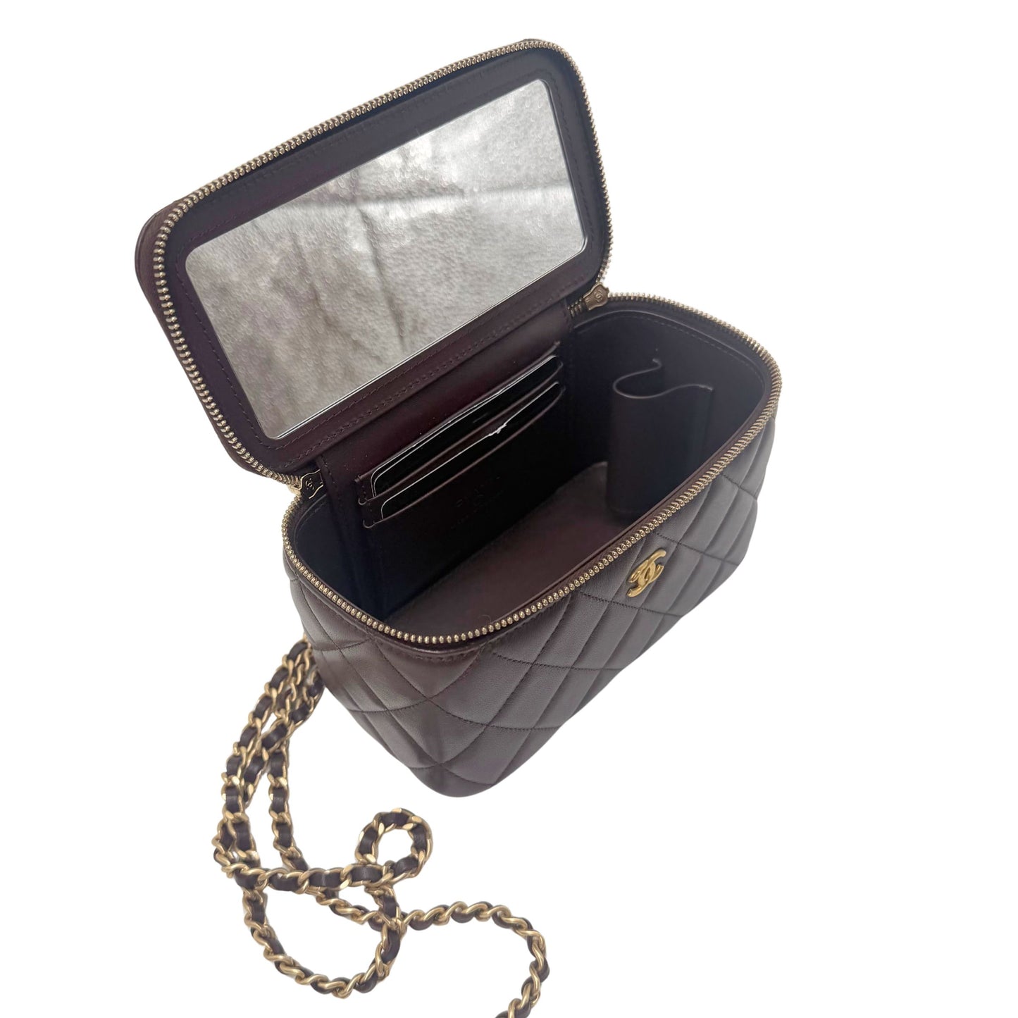 Chanel Vanity Pearl Crush in Dark Burgundy