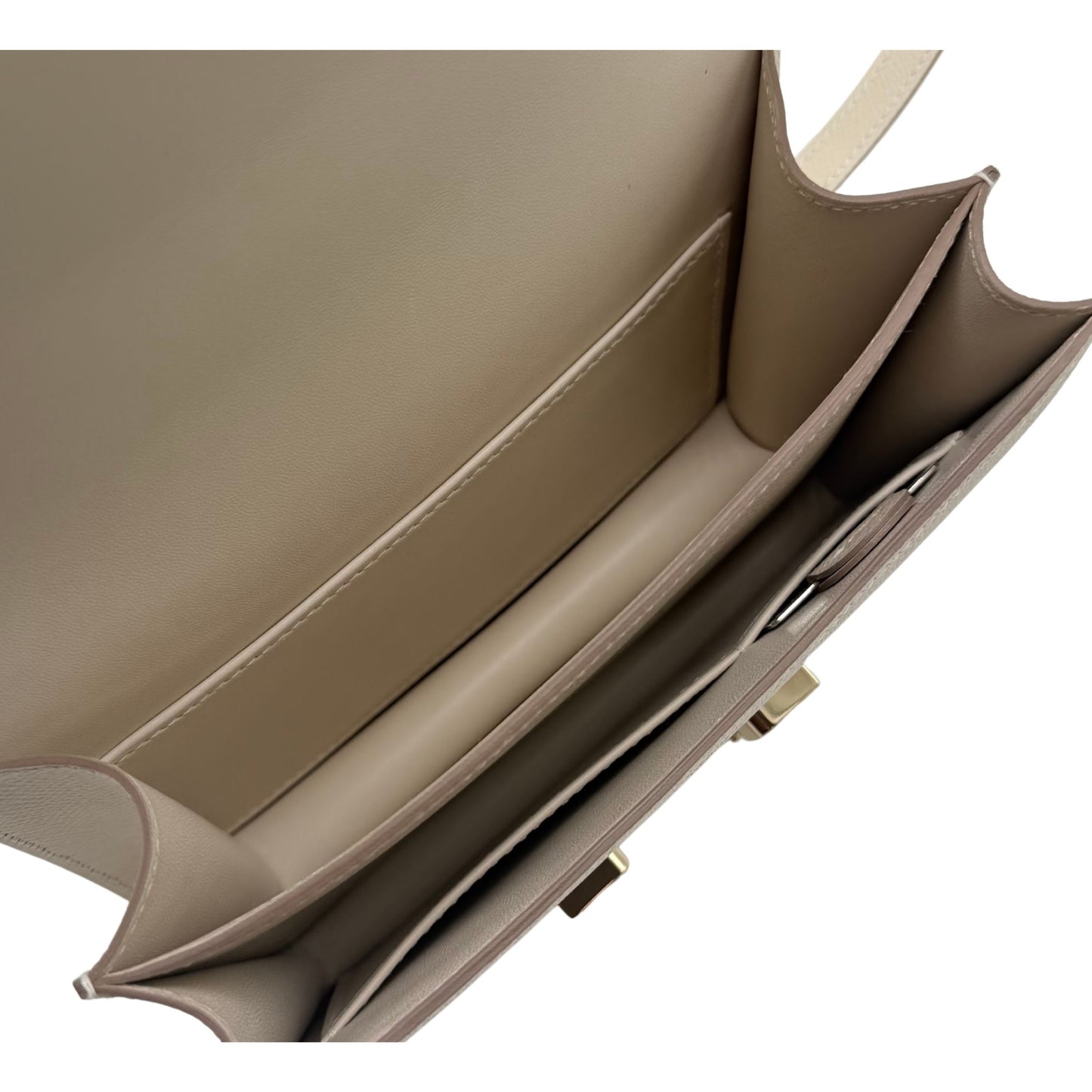 Hermès Constance 18 Craie Epsom Permabrass Hardware