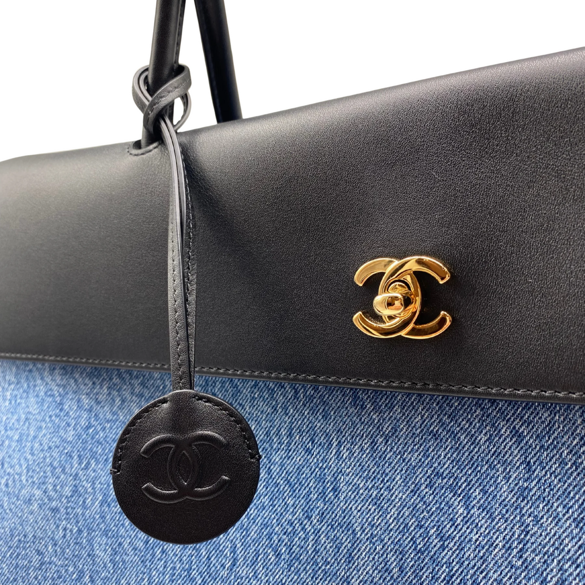 Chanel "Urban Essential" East West Shopping Tote Bag