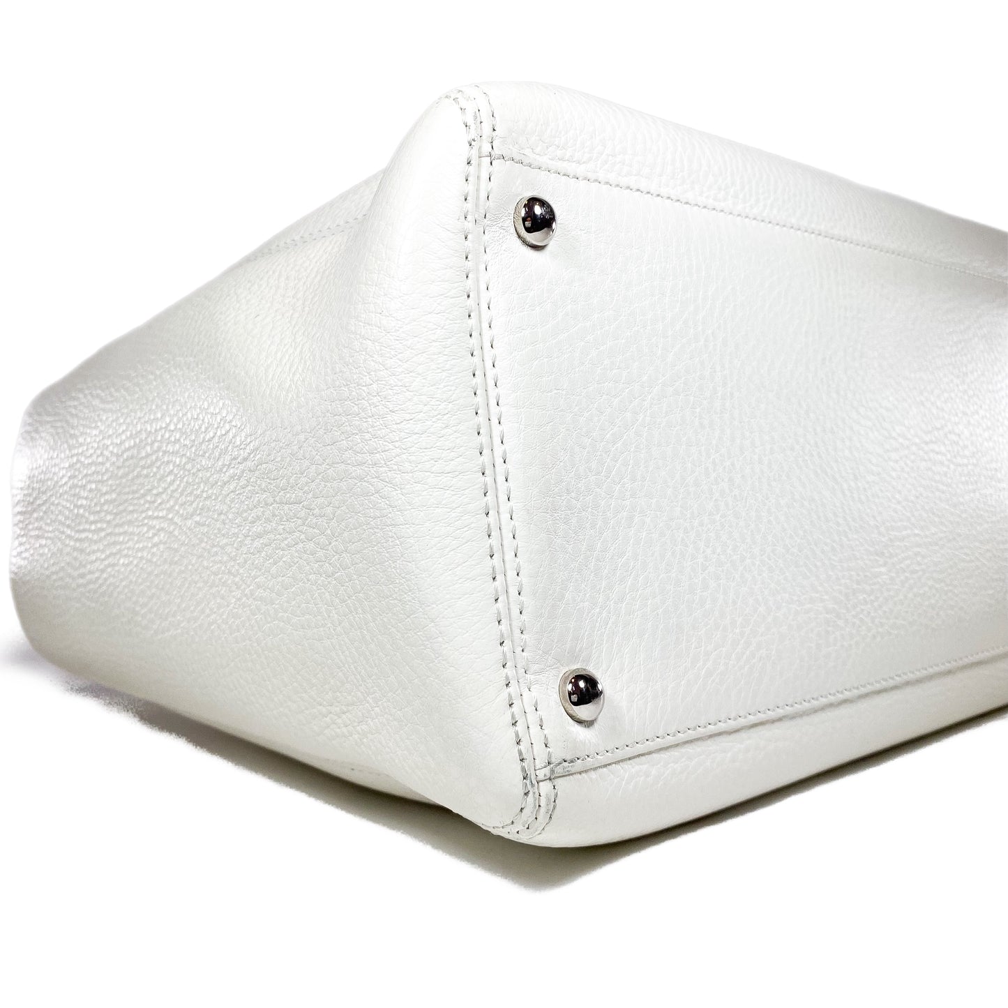 Chanel White Executive Cerf Tote Bag