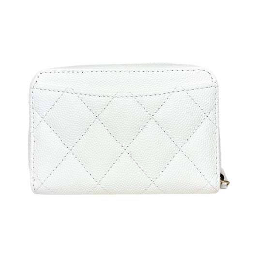 Chanel White Enamel Coco Casino Quilted Zip Coin Purse
