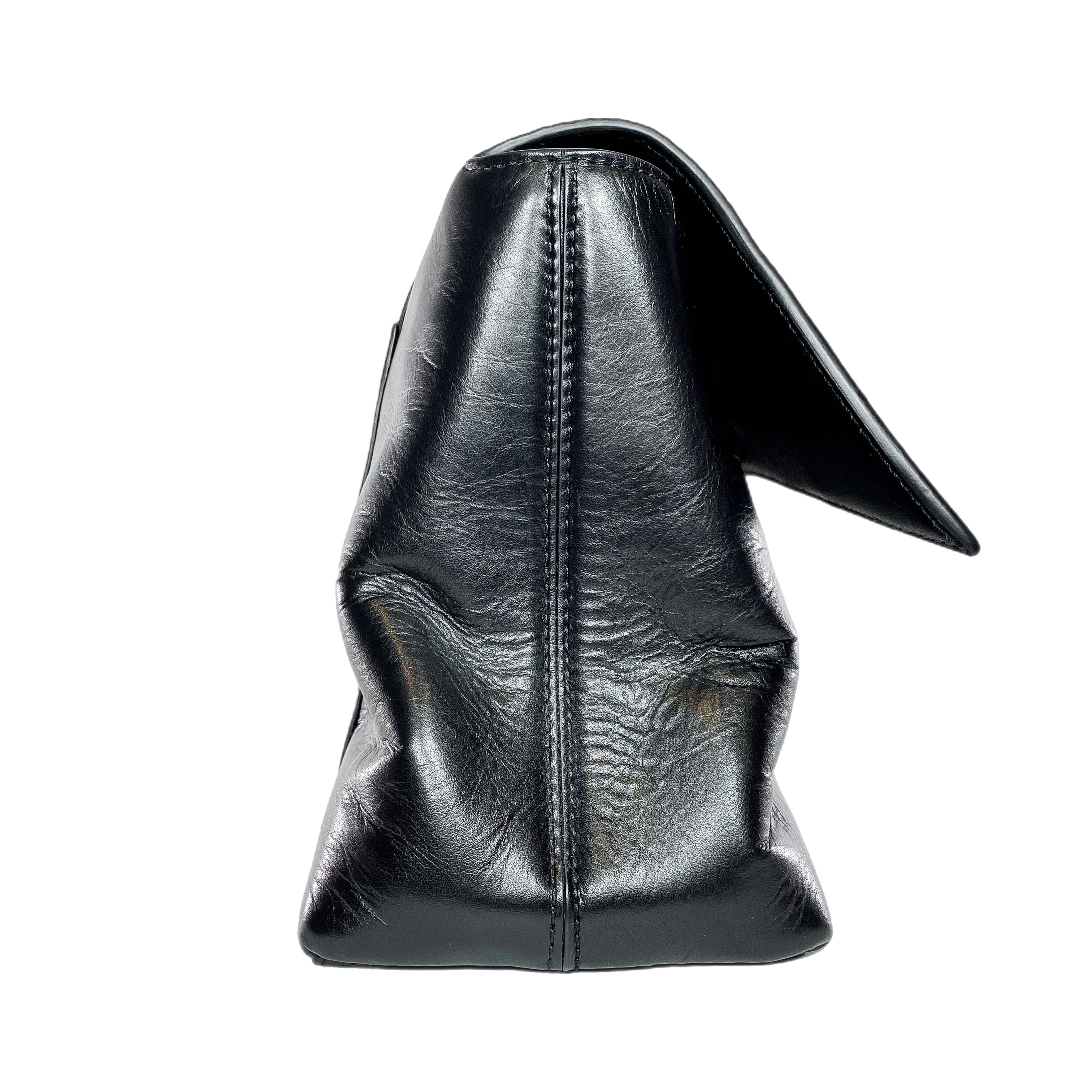 Balenciaga Black Downtown Chain Shoulder Bag | Consign of