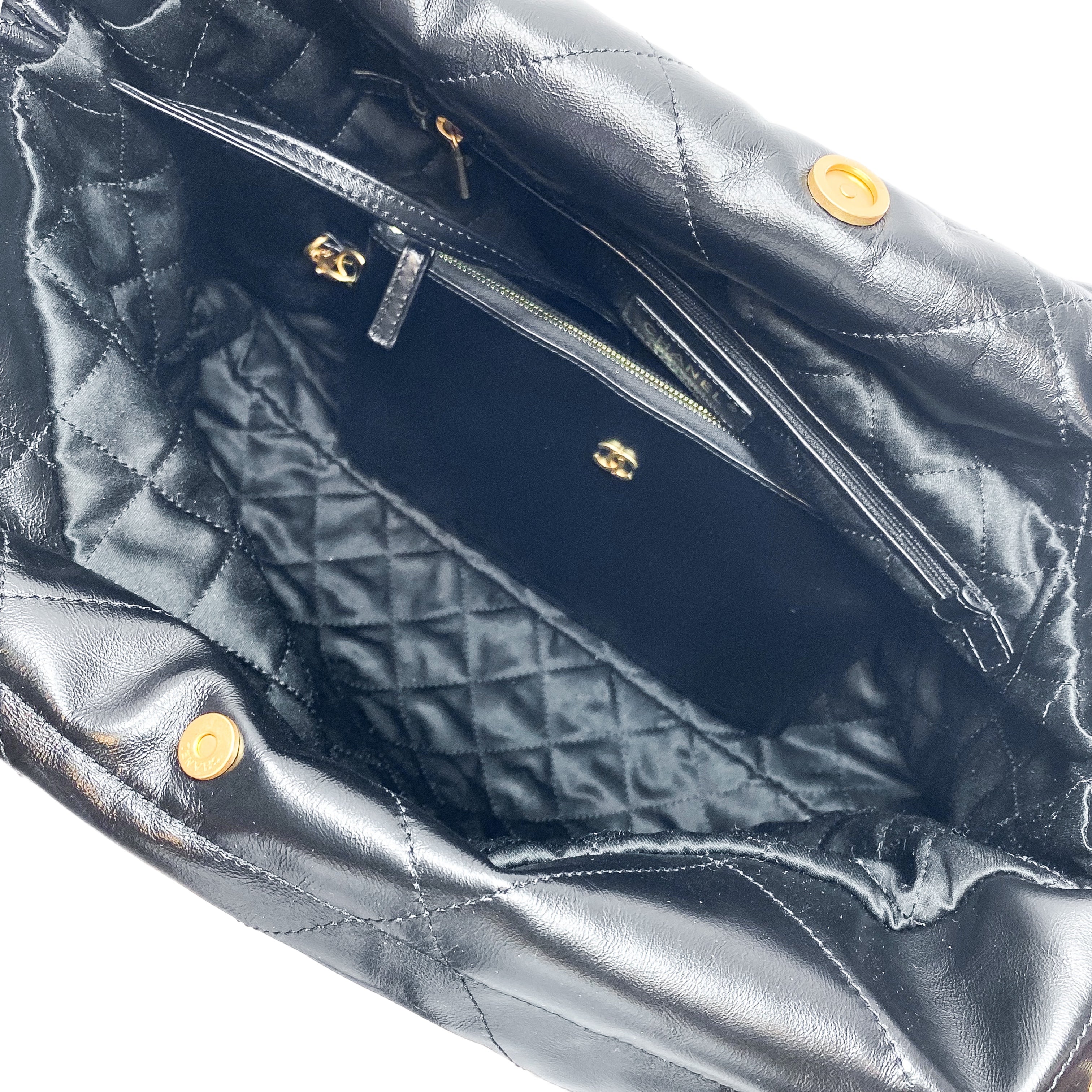 Chanel 22 Medium Black Quilted – Consign of the Times ™