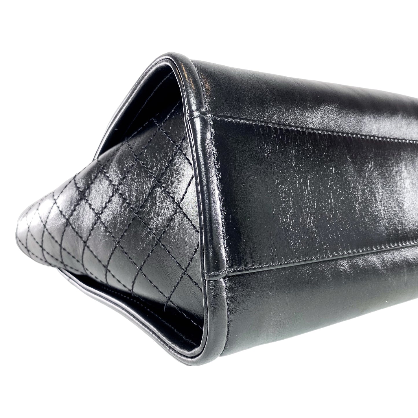 Chanel Black Charms Medium Deauville