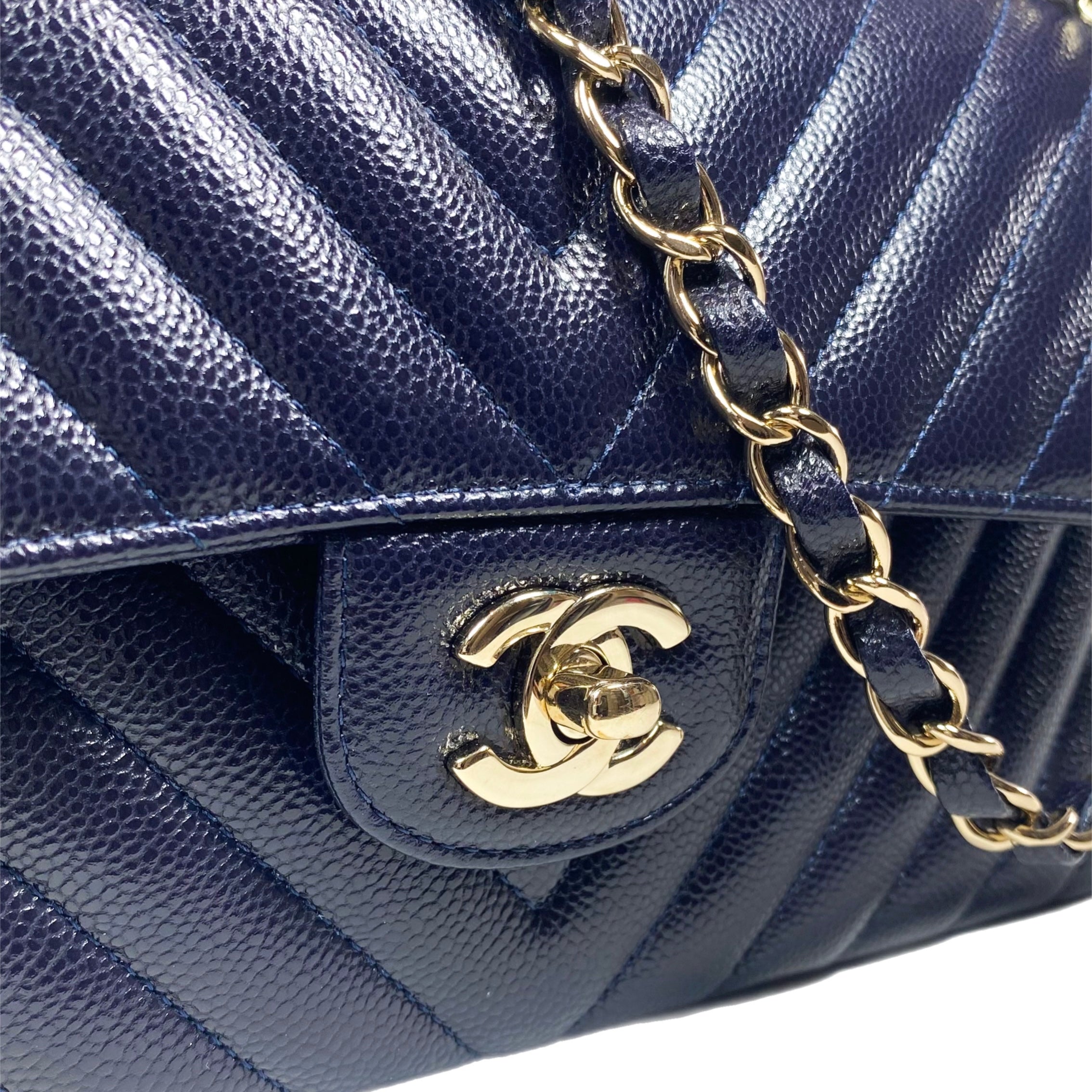 Chanel Macro Flap Bag Chevron Caviar Small Blue 21663316