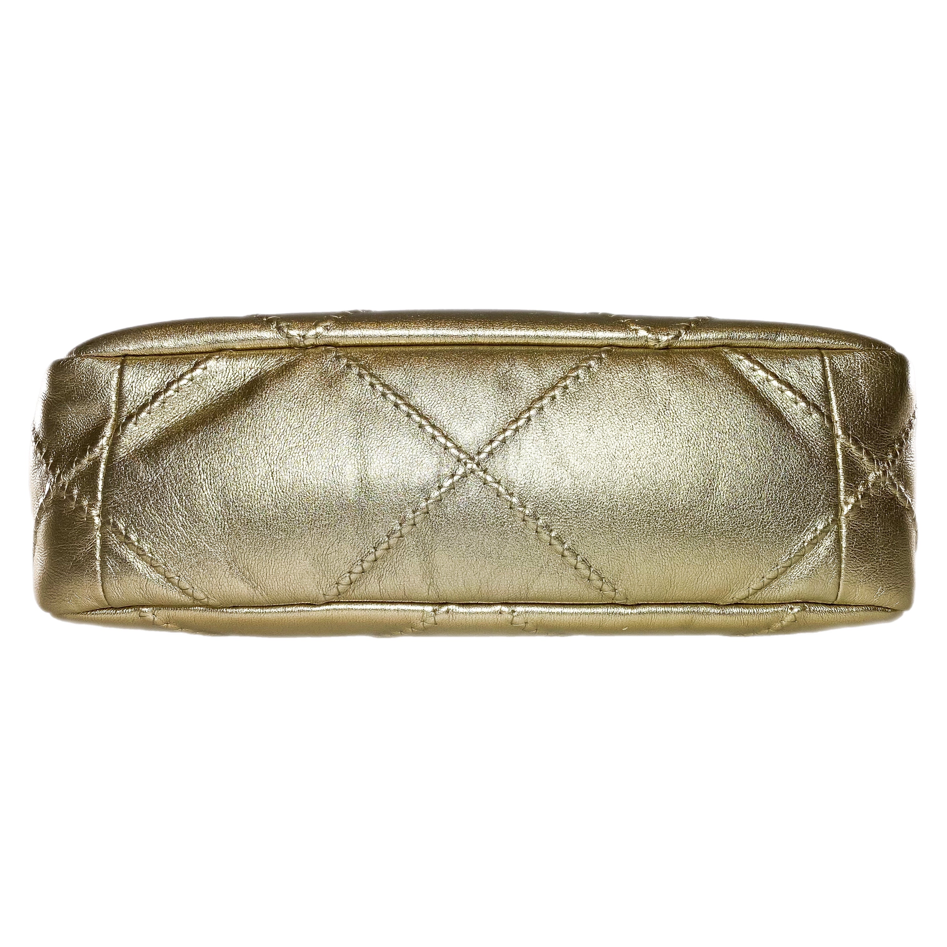 Chanel 19 Small Gold Quilted Flap Bag – Consign of the Times ™
