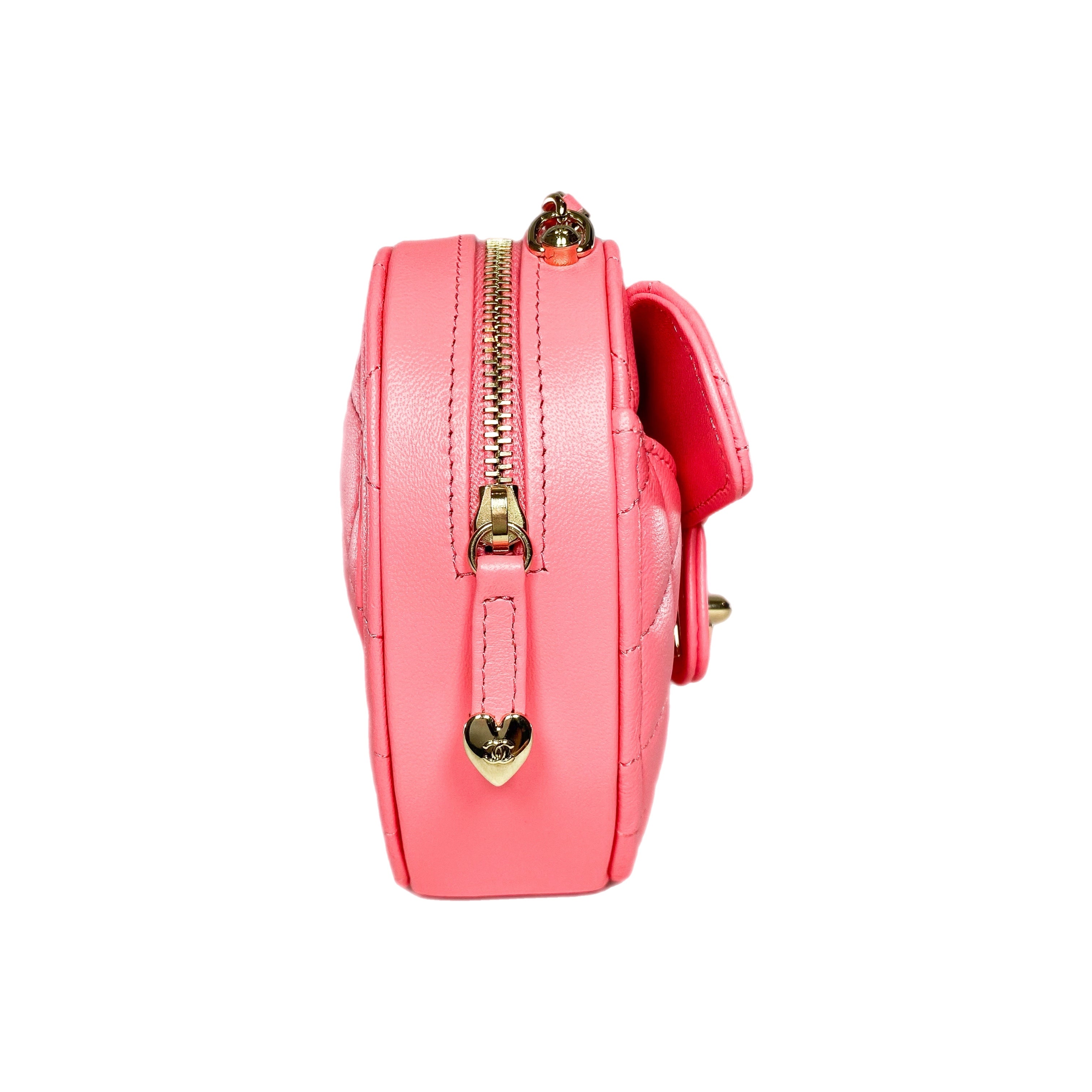 Chanel Pink CC In Love Heart Clutch with Chain | Consign of