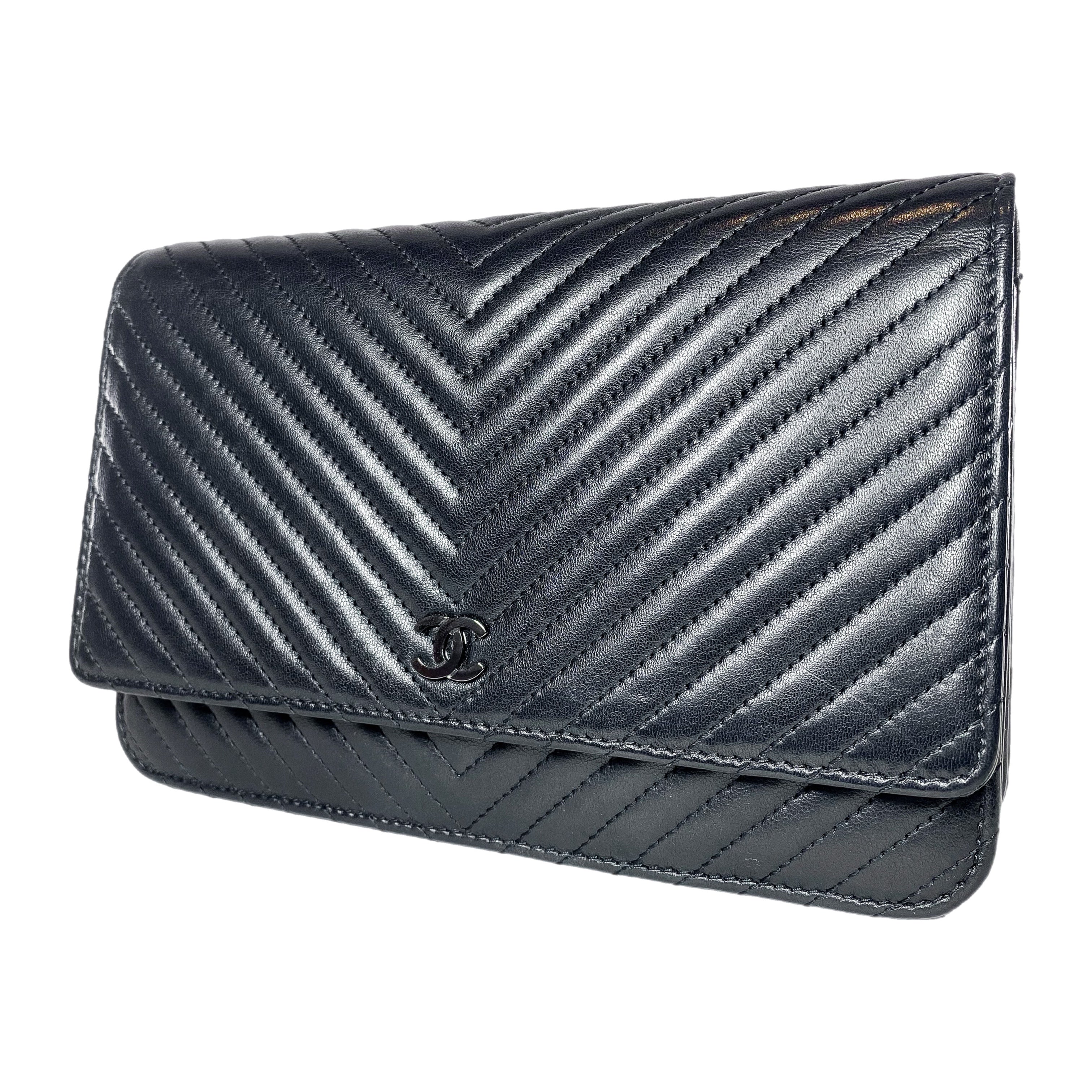 Chanel So Black Chevron Wallet on Chain
