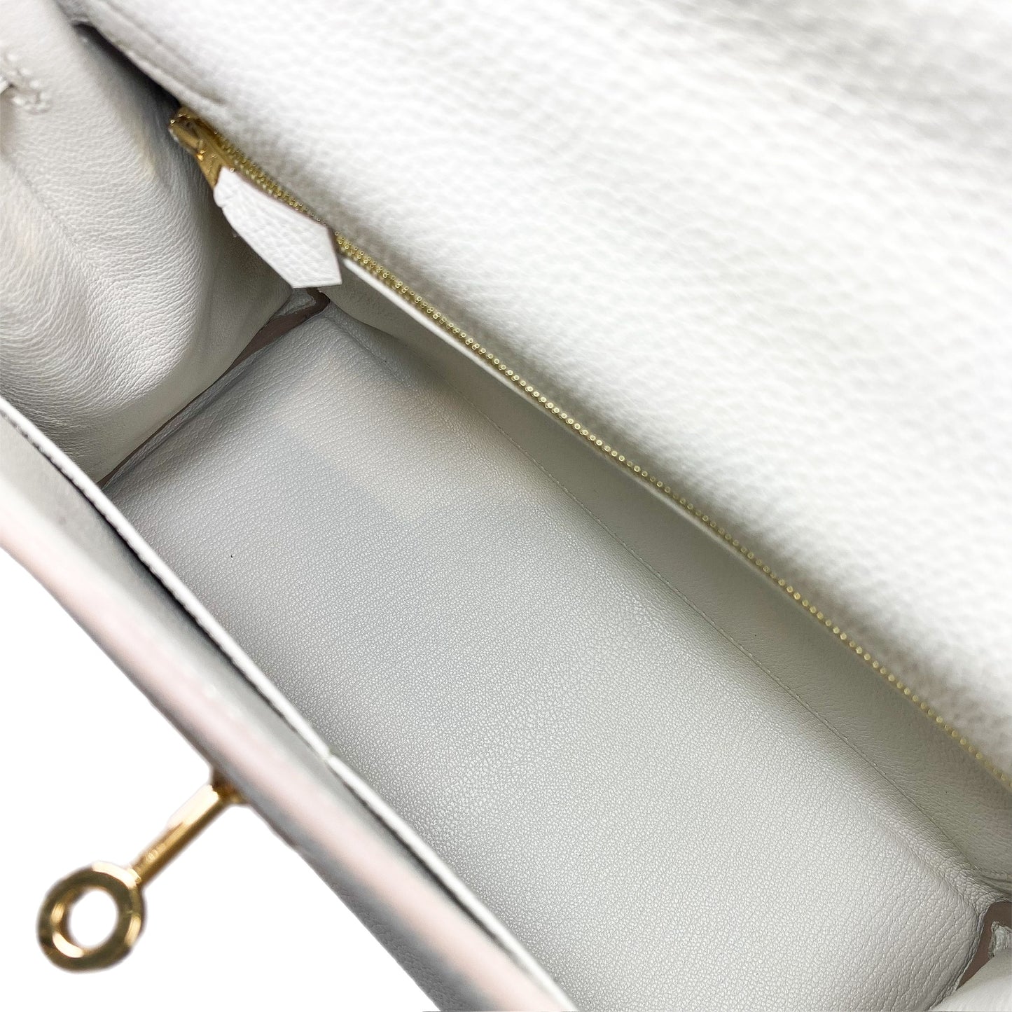 Hermes Kelly 28 Beton Togo Gold Hardware