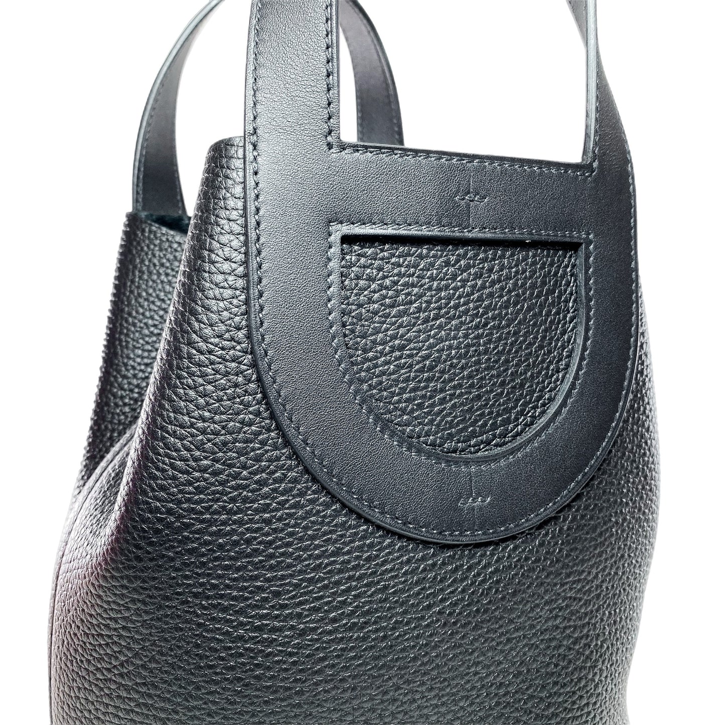 Hermes In-The-Loop 18 Black Clemence Gold Hardware