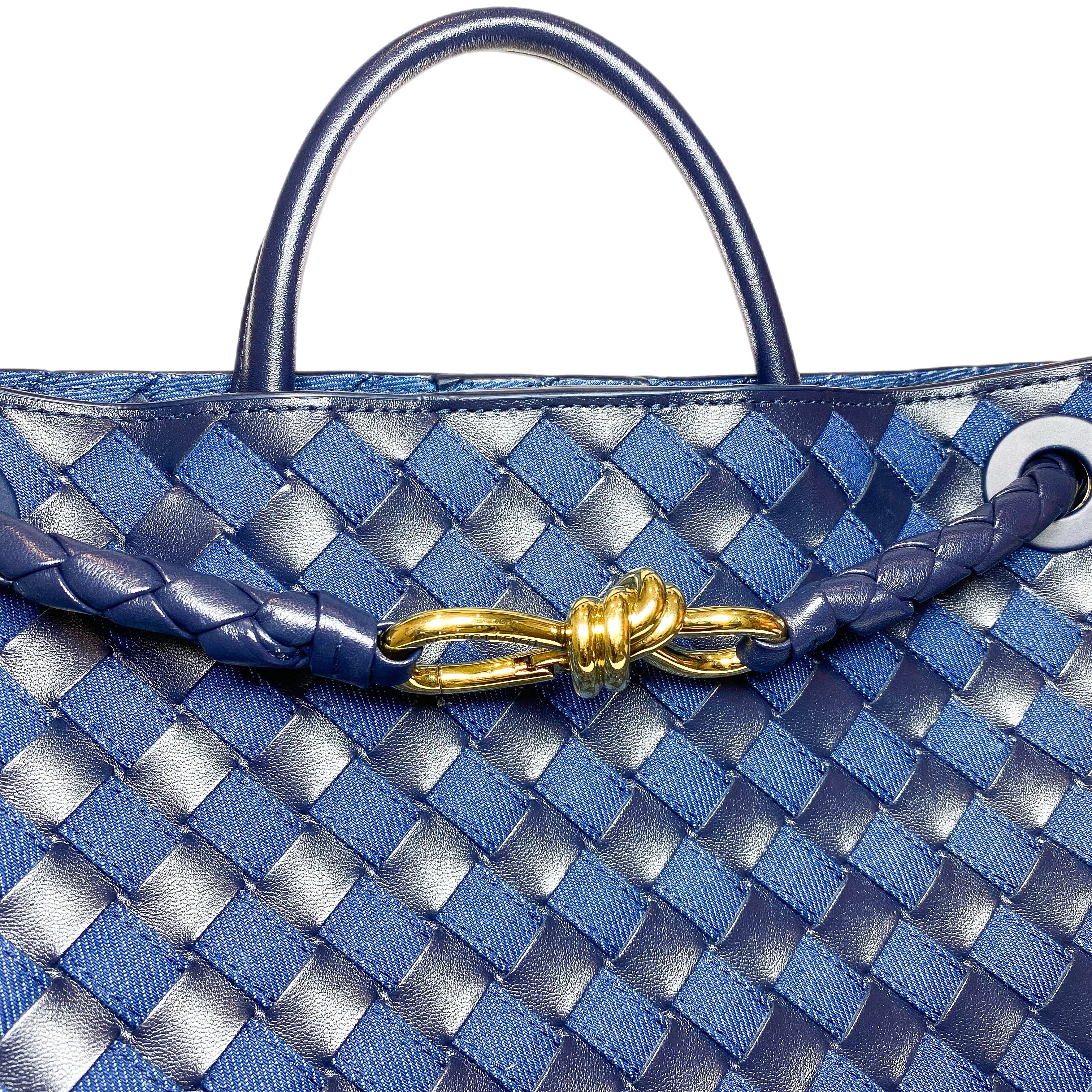 ショルダーバッグ Bottega Veneta Andiamo Bottega Veneta - Andiamo medium crossbody bag blue - The Corner