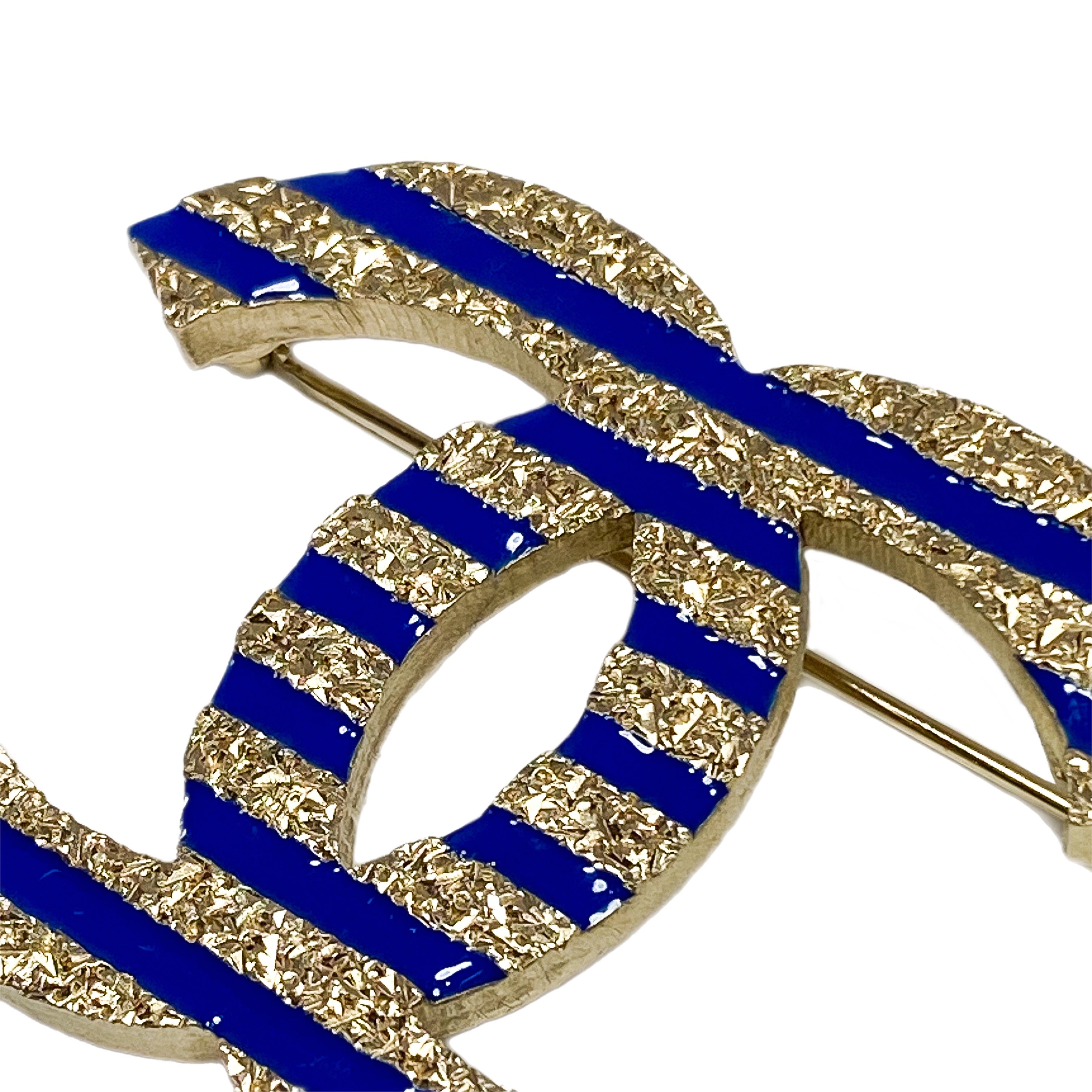Chanel Blue Gold Striped CC Brooch – Consign of the Times ™
