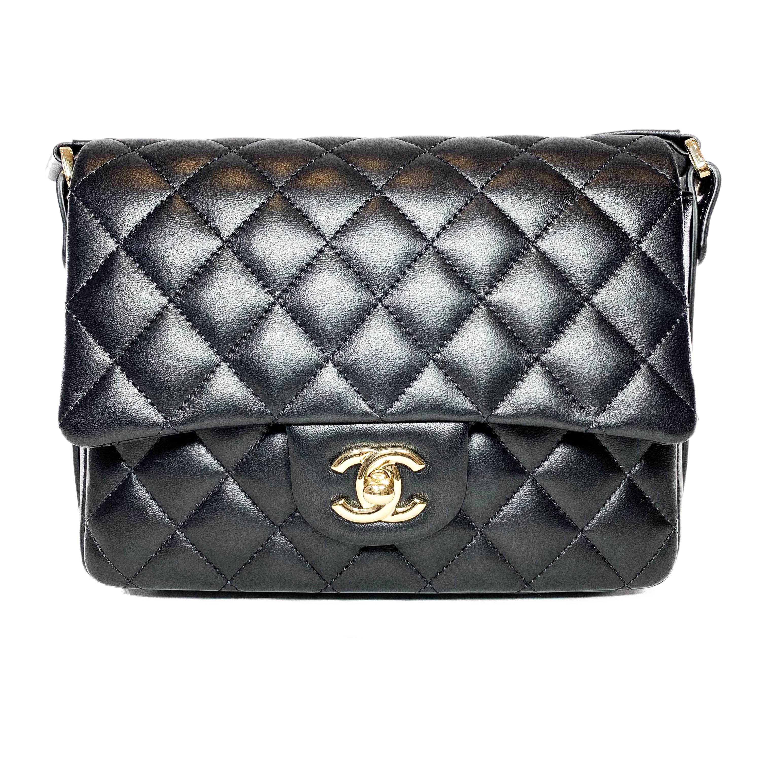 Chanel Black Quilted Bolero de Chanel Flap Bag – Consign of the