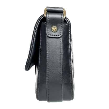 Chanel Black Quilted Bolero de Chanel Flap Bag