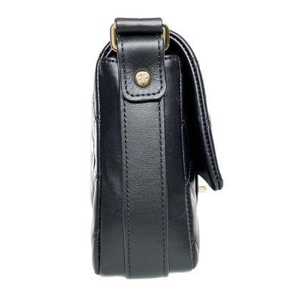 Chanel Black Quilted Bolero de Chanel Flap Bag