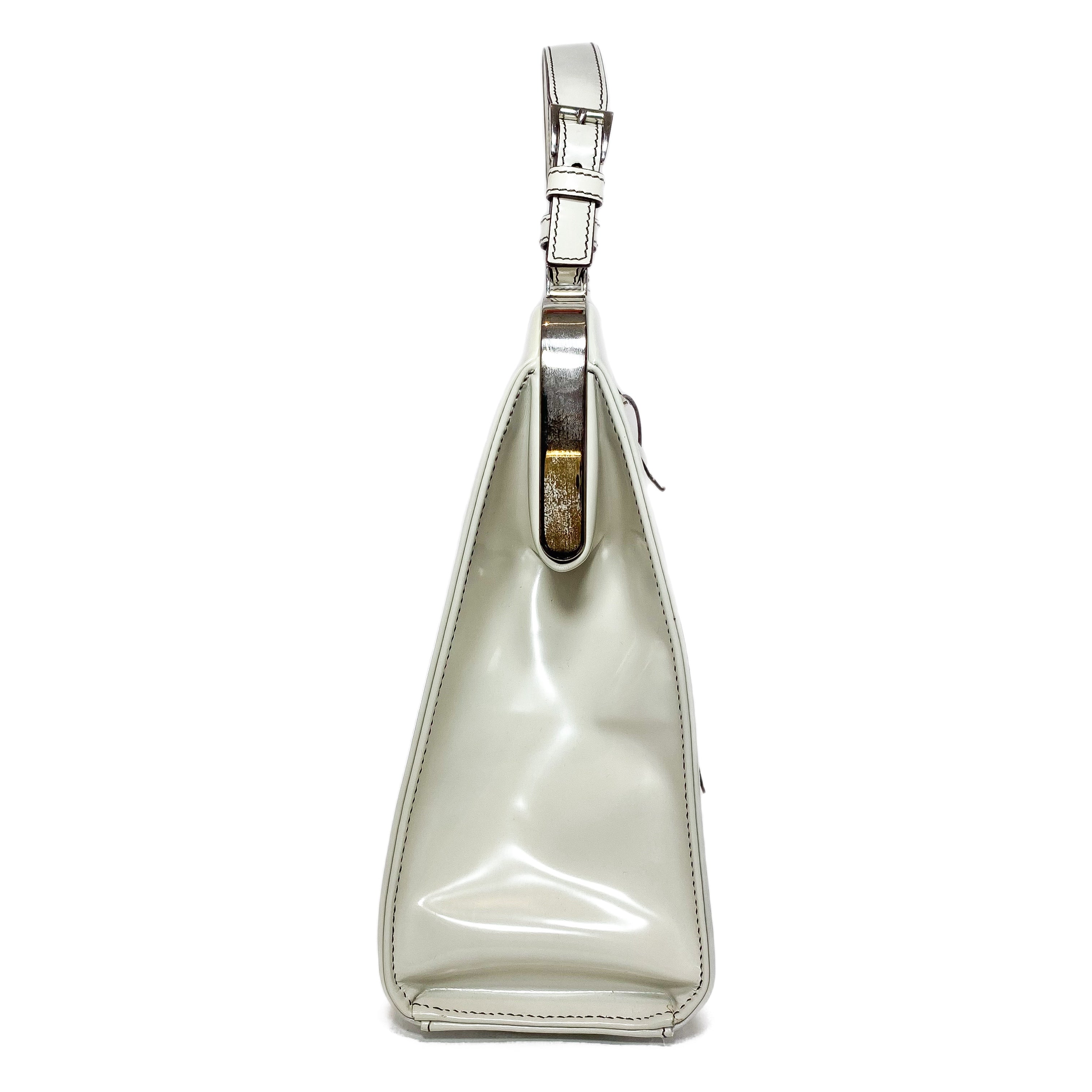 【PRADA】コサッシュ ＝限定版＝ soft, light, functional @prada どんな予定にも合わせやすい、プラダ