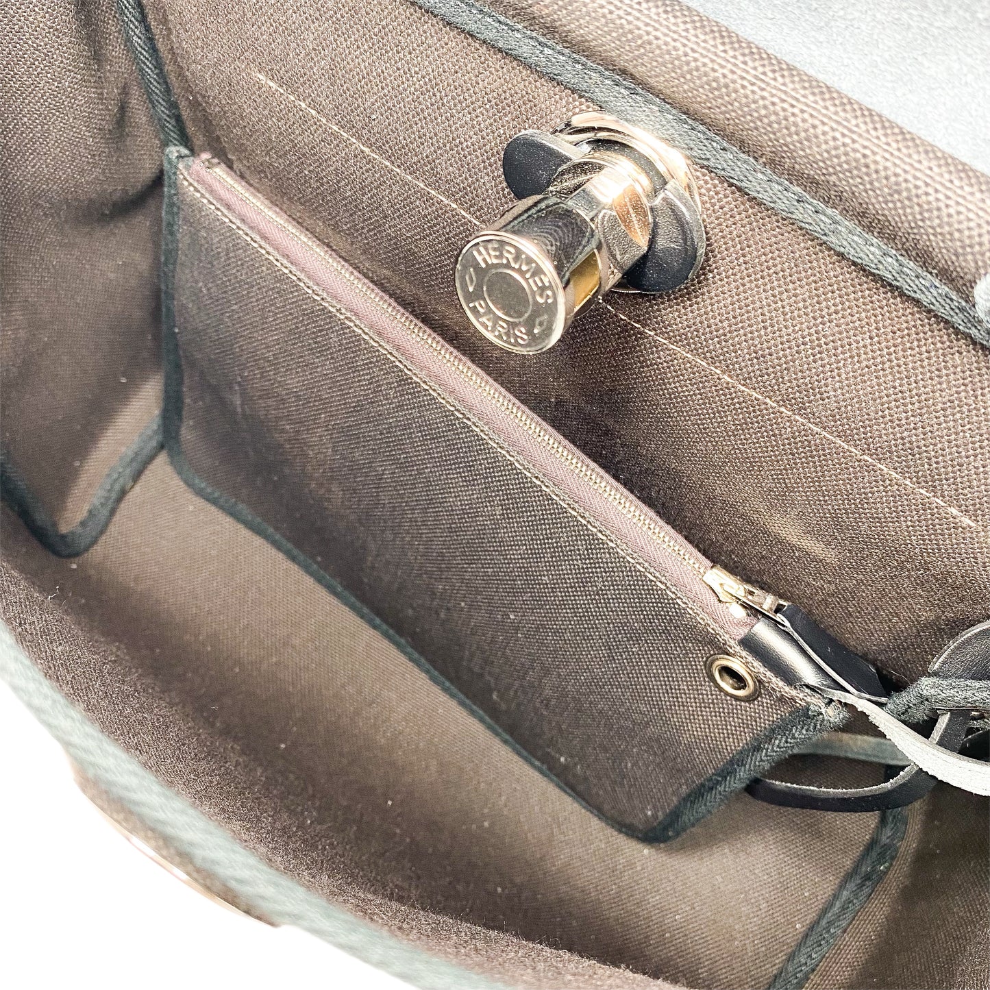 Hermes Black Ebene Toile Vache Hunter Herbag Zip 31 PM