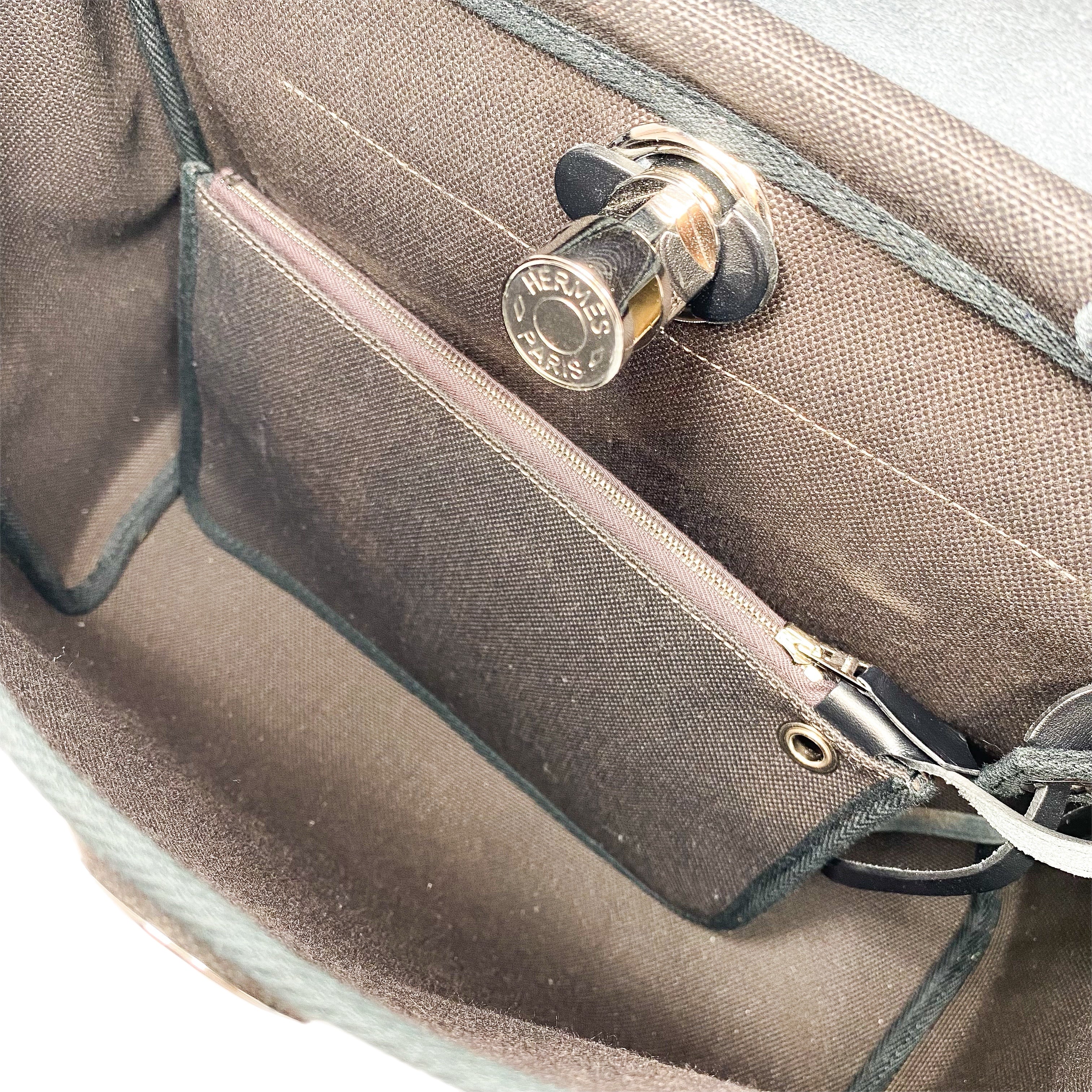Hermes Black Ebene Toile Vache Hunter Herbag Zip 31 PM