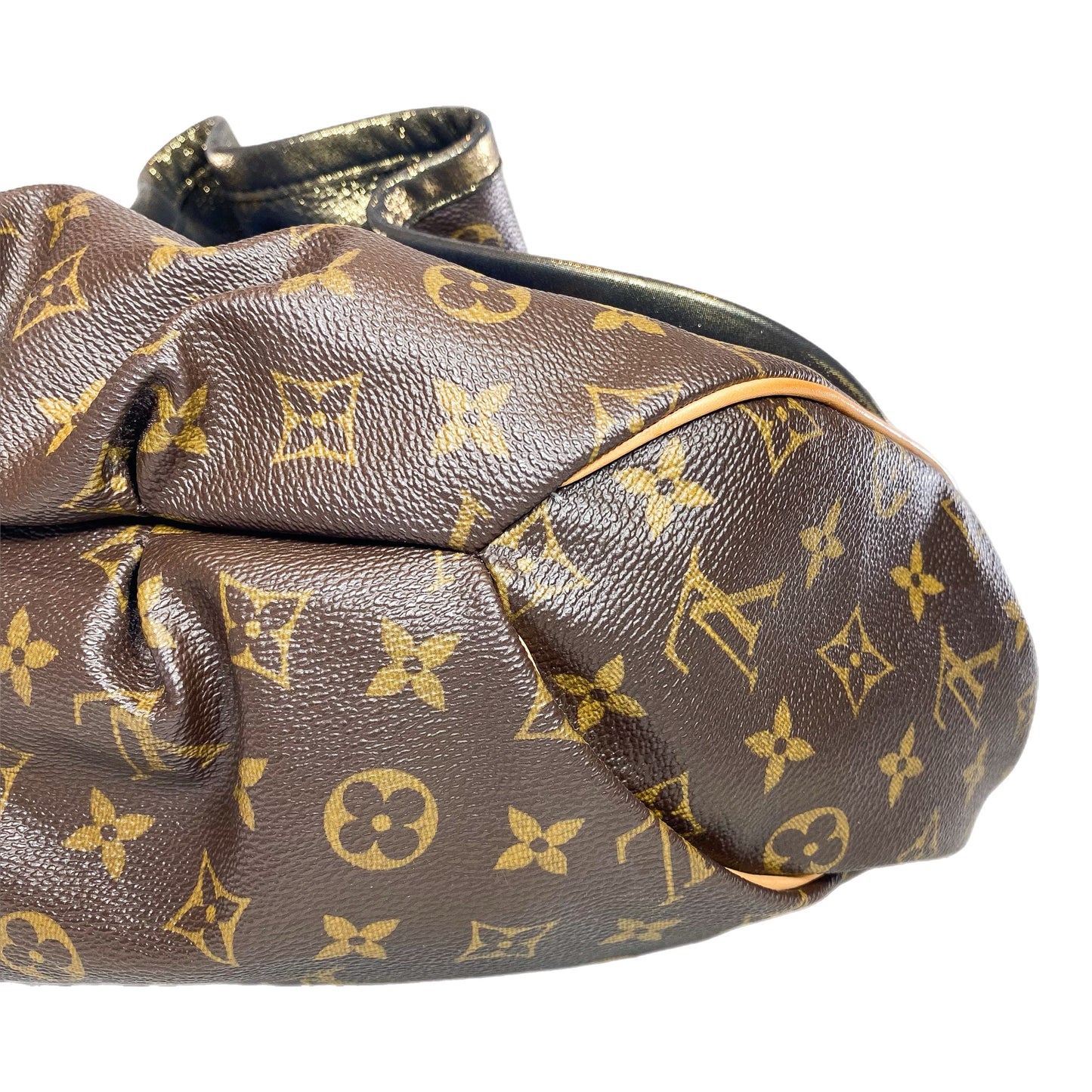 Louis Vuitton Monogram Kalahari GM