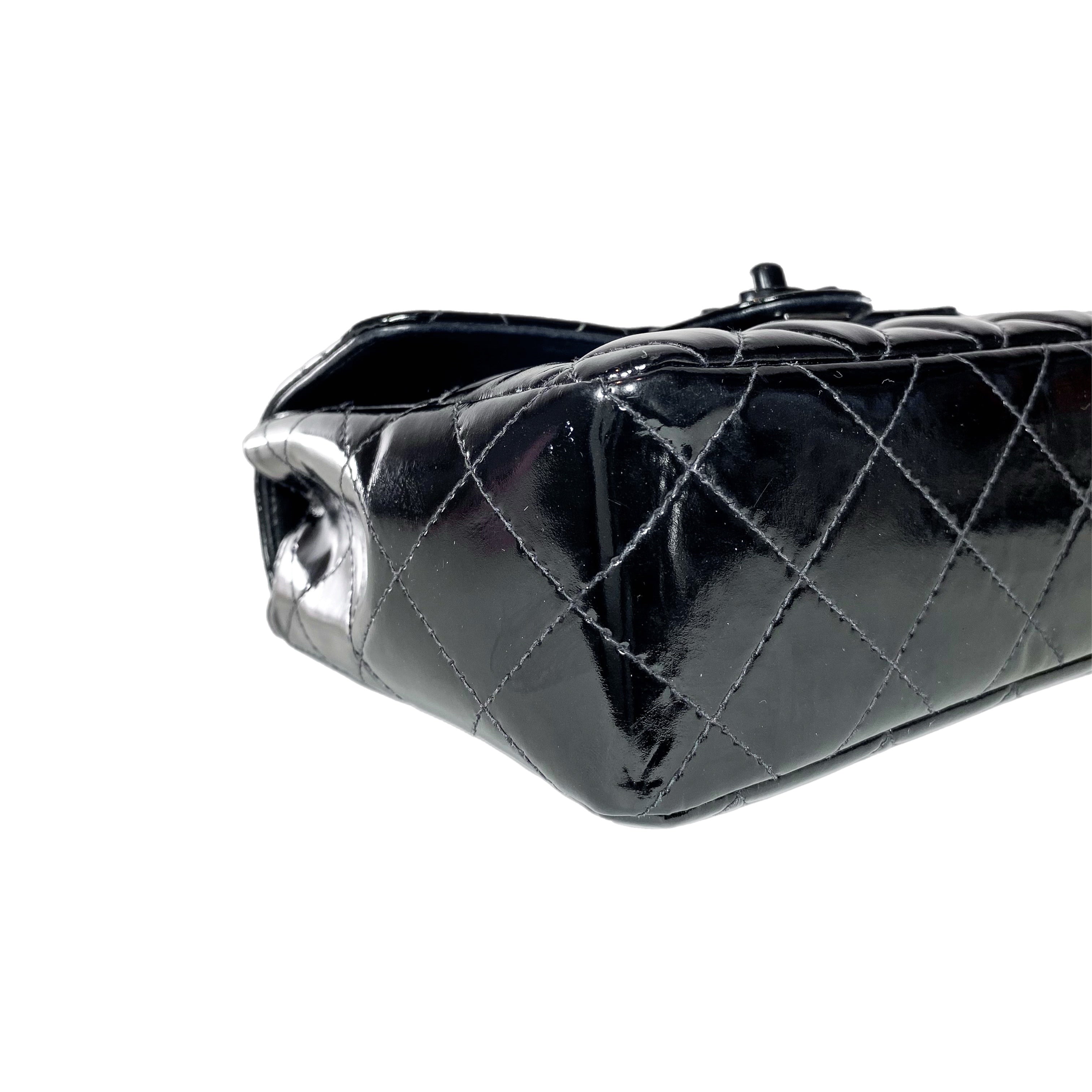 CHANEL 財布 SO BLACK Chanel So Black Patent Mini Square Flap Bag | Consign of the