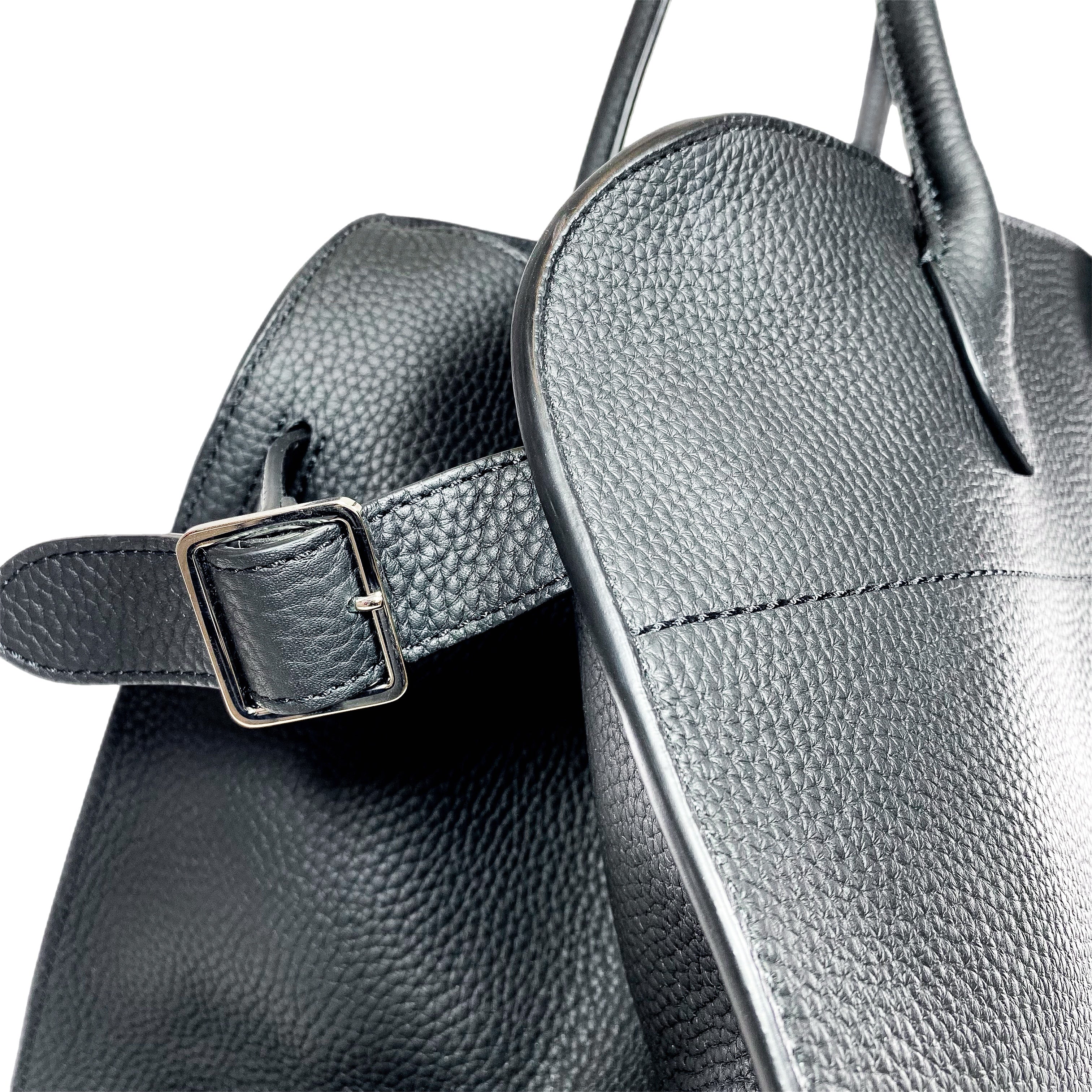 ⭐︎Margaux Vintage ⭐︎新品⭐︎ブラック プルオーバー The Row Black Soft Margaux 15 – Consign of the Times ™