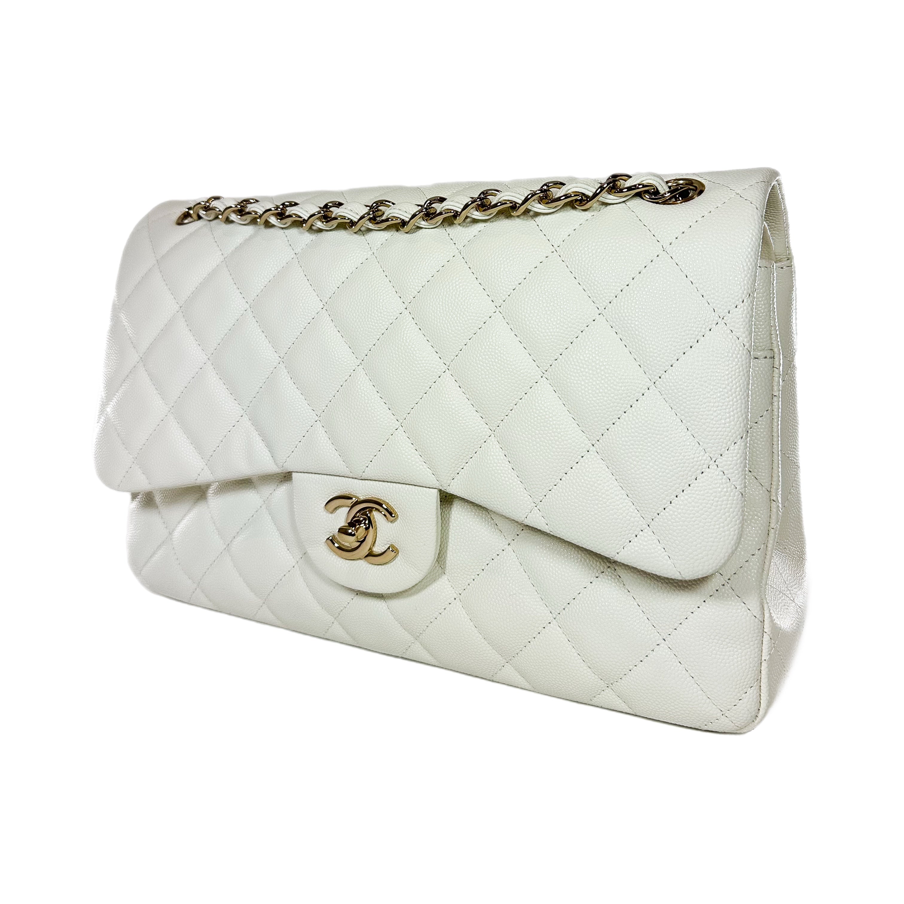 Chanel White Jumbo Double Flap Bag – Consign of the Times ™