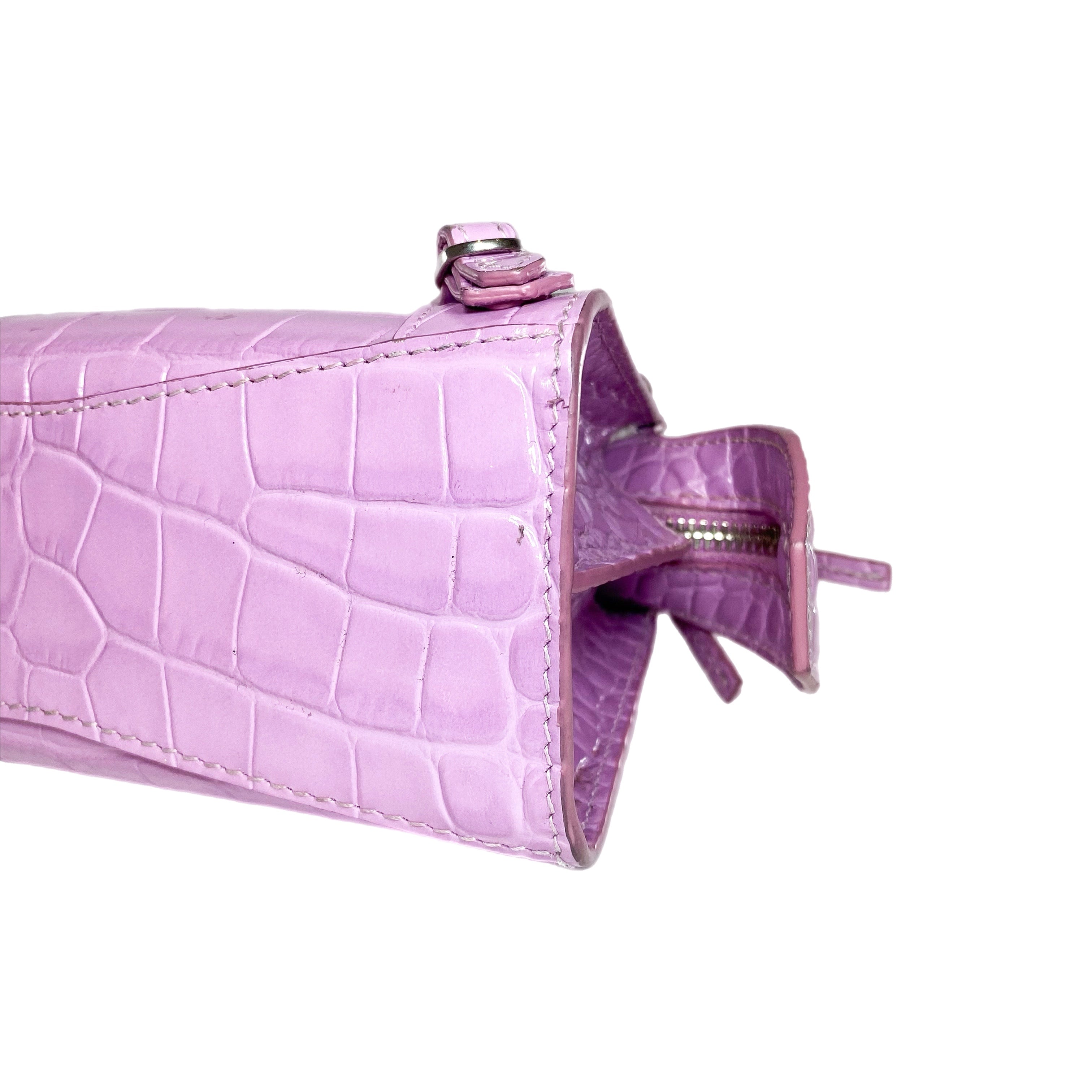 ショルダーバッグ・ポシェット BALENCIAGA Neo Classic City Nano Bag Shiny Embossed Leather Balenciaga Lilac Embossed Neo Classic Nano City Bag