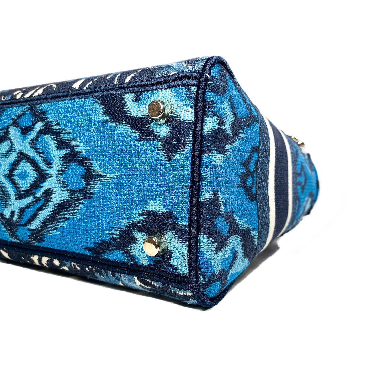 Dior Lady Dior Blue Embroidered Canvas Medium D-Lite