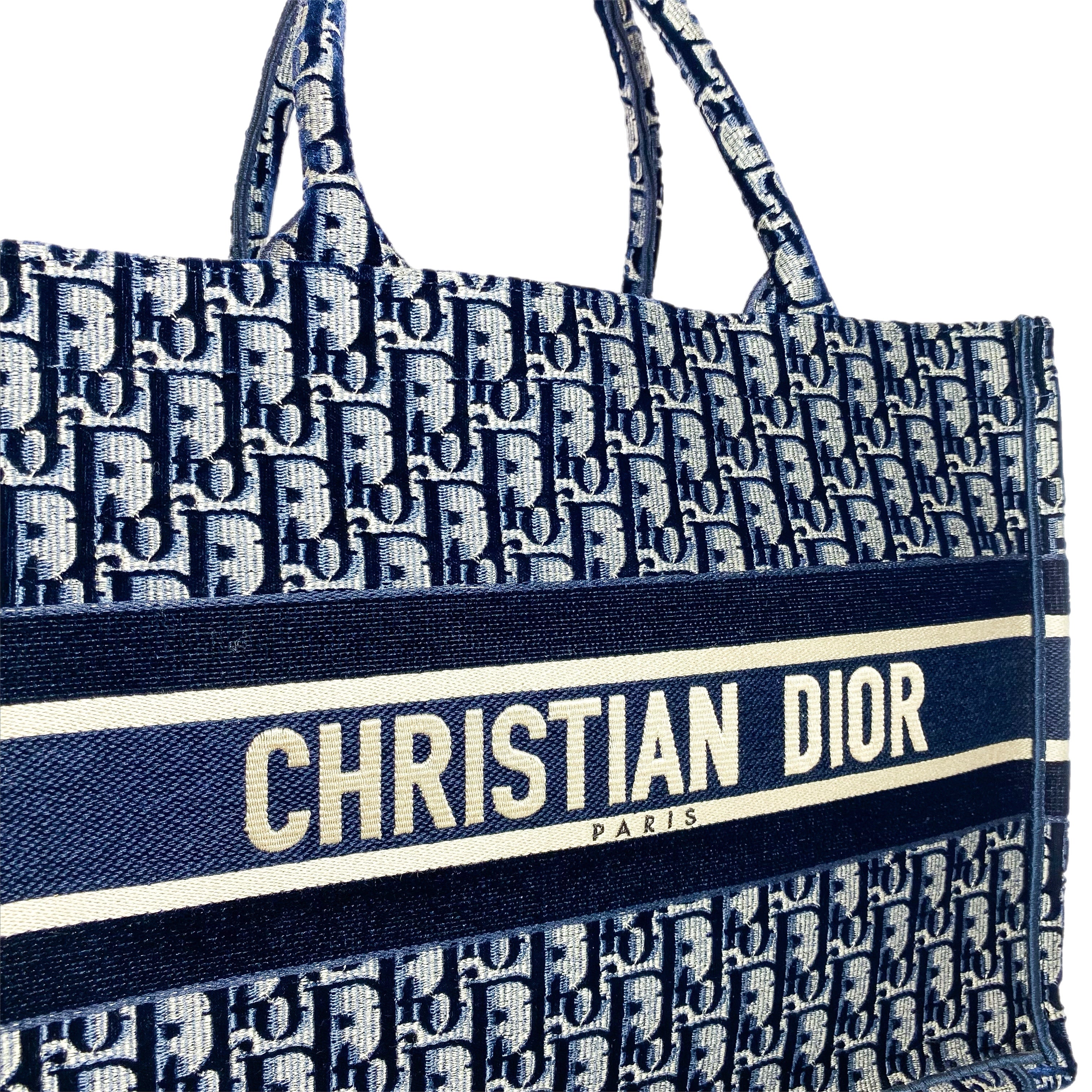 CHRISTIAN DIOR ネイビー トートバッグ Dior Navy Velour Oblique Book Tote | Consign of the Times ™