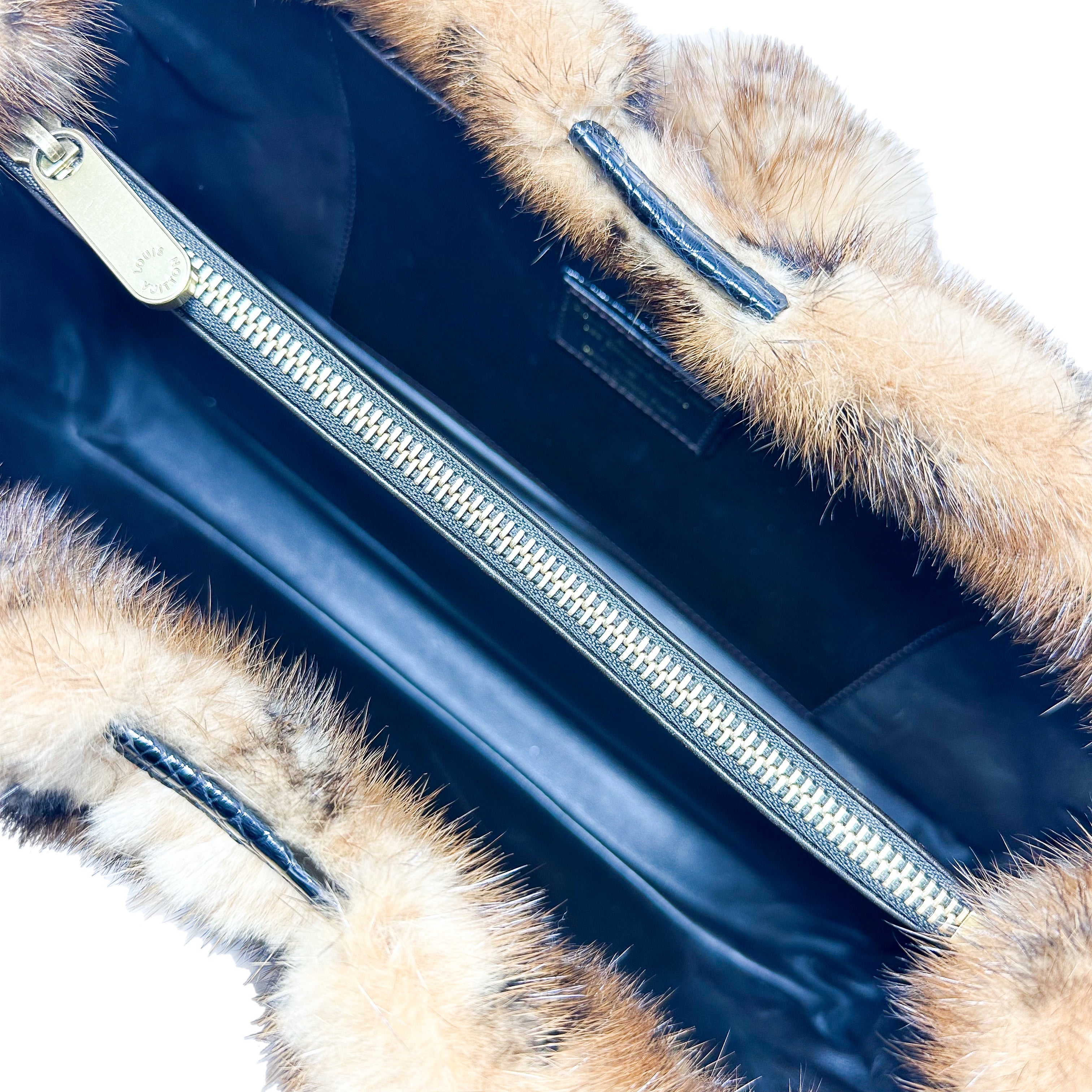 フランス最高ブランド◇【レヴィオン】ブルーMINKFURリバーシブルZIPJK◇ Louis Vuitton Limited Edition Alligator Mink Vision Le Fabuleux