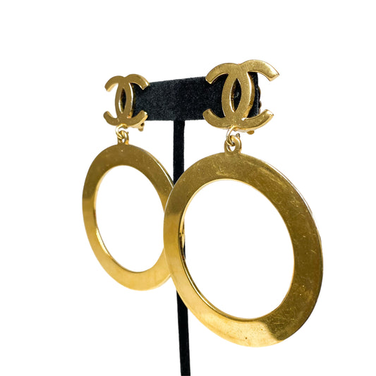 Chanel Gold CC Circle Vintage Drop Clip On Earrings