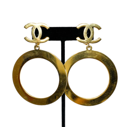 Chanel Gold CC Circle Vintage Drop Clip On Earrings
