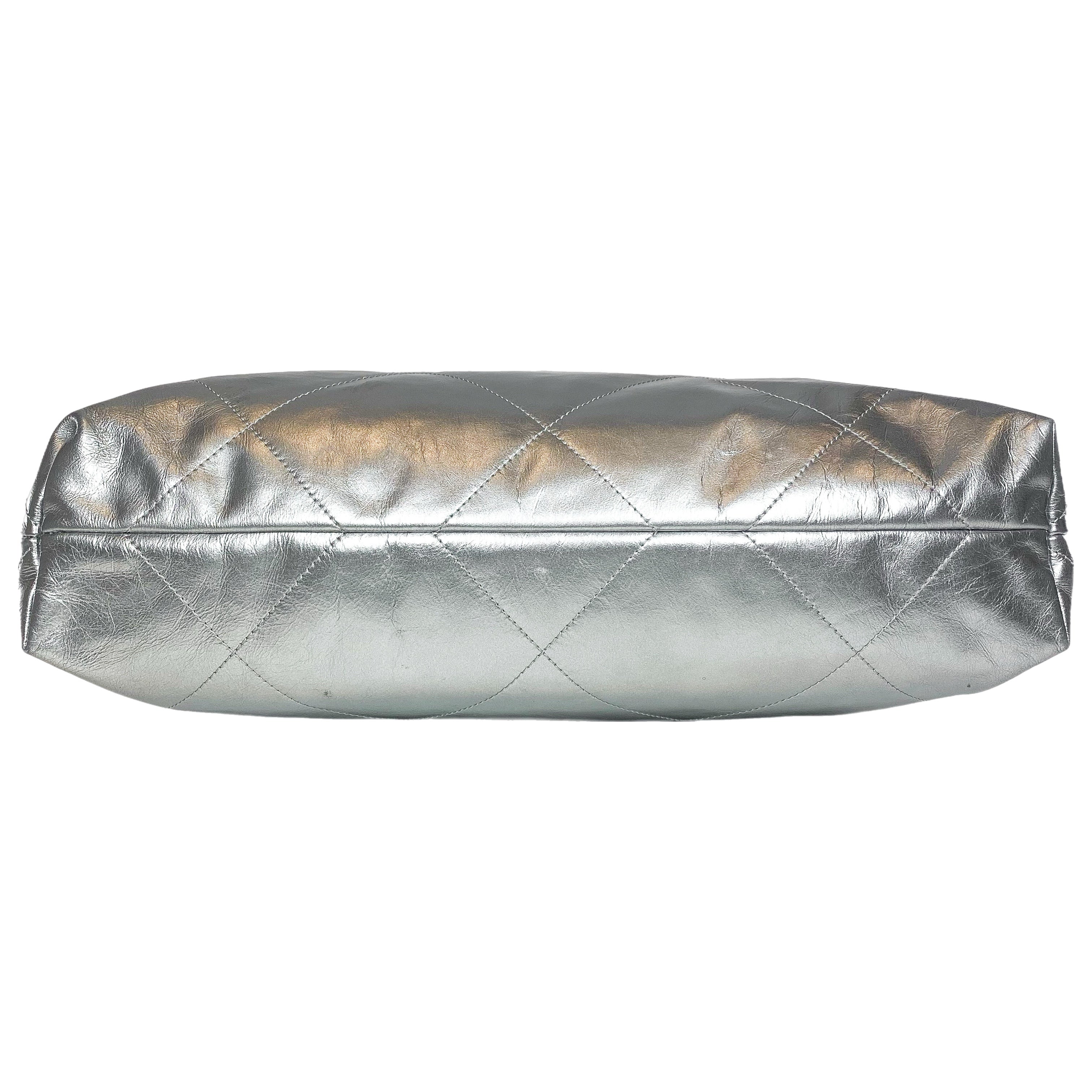 Chanel 22 Metallic Silver – Consign of the Times ™