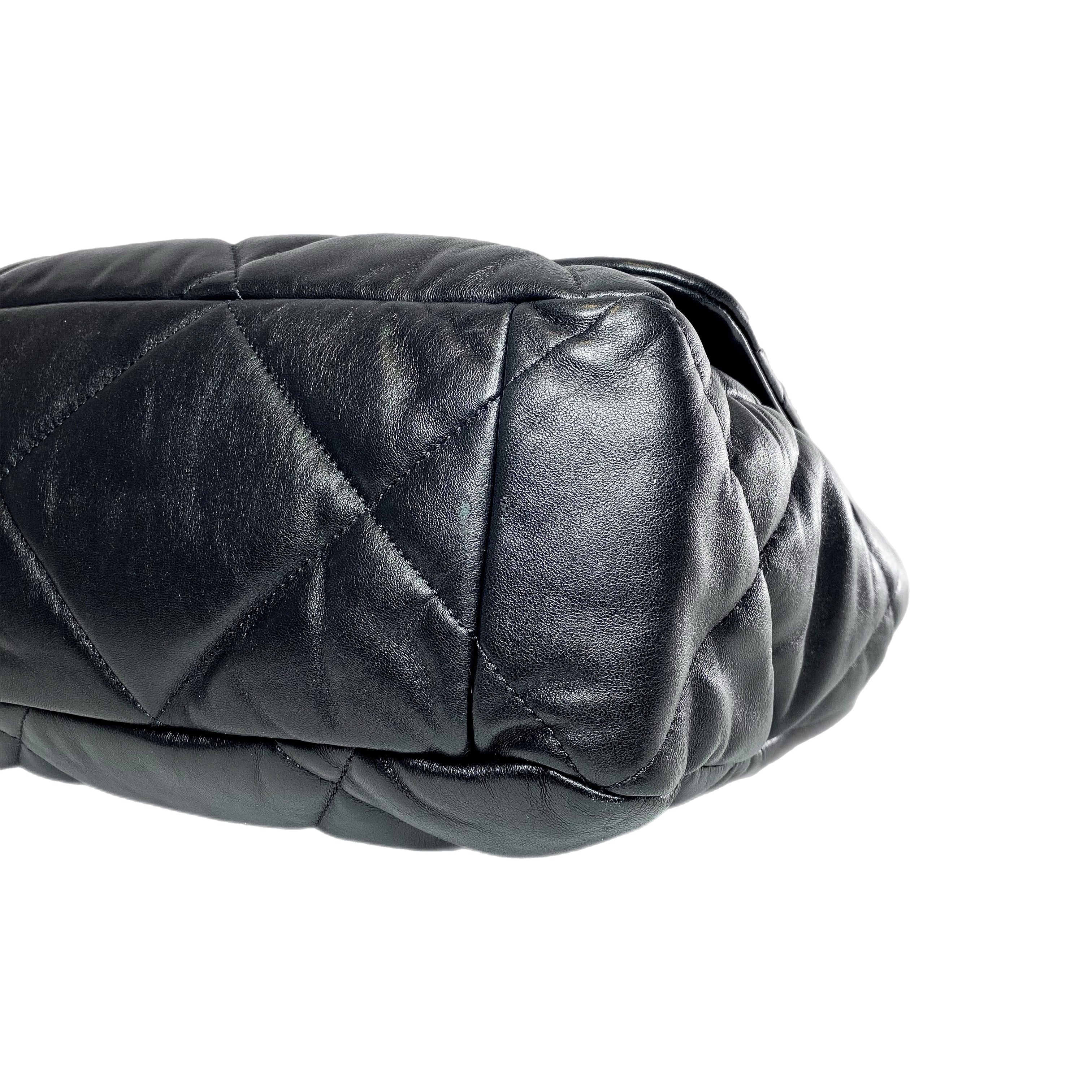 Chanel 19 Black Maxi | Consign of the Times ™