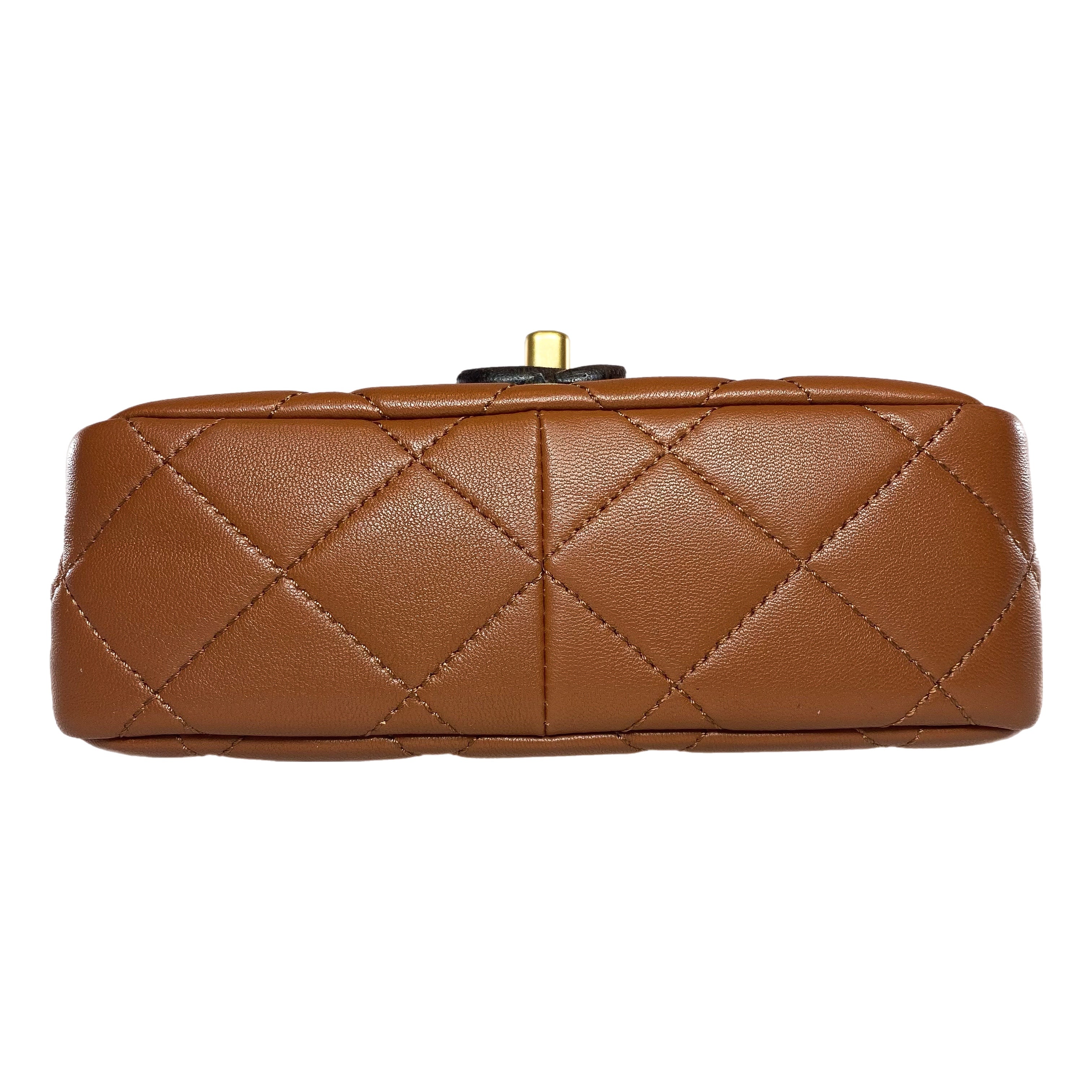 超美品❗️CHANEL bag Small classic handbag, Grained calfskin & gold-tone metal, black