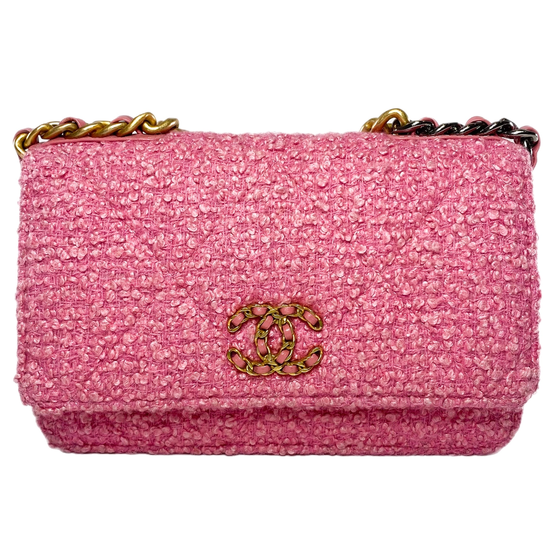 Chanel Pink Tweed Wallet on Chain 19