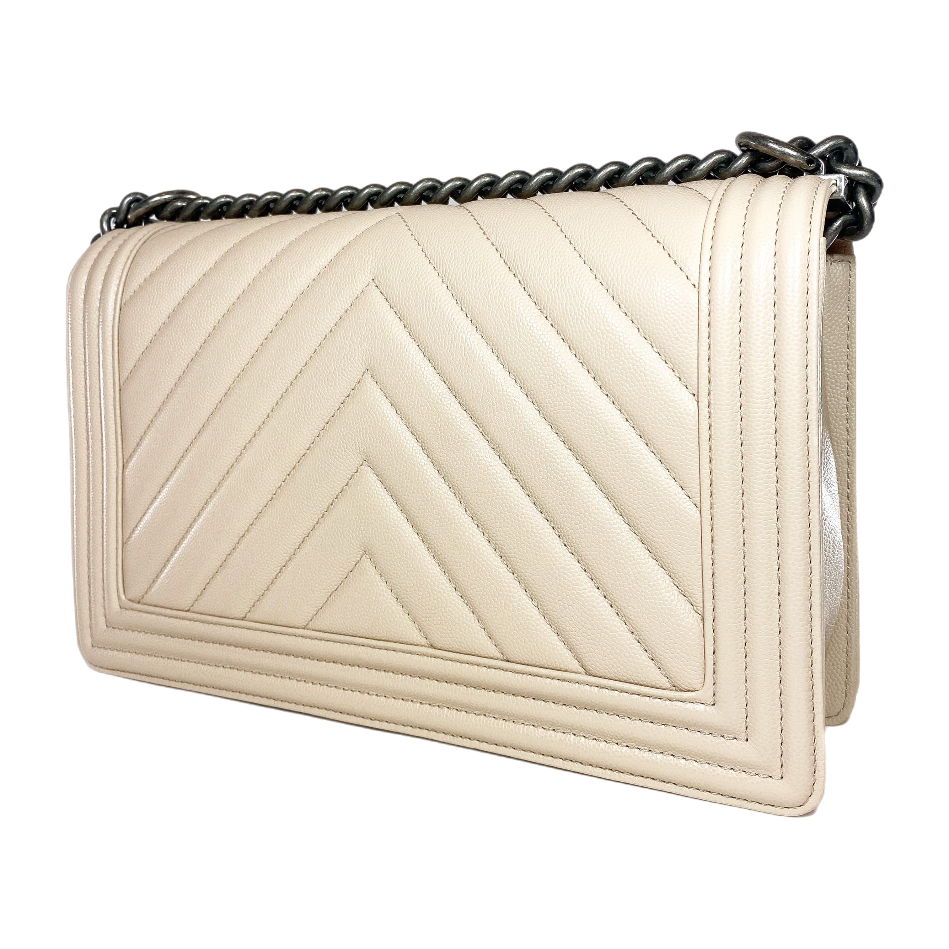 Chanel boy beige chevron hotsell