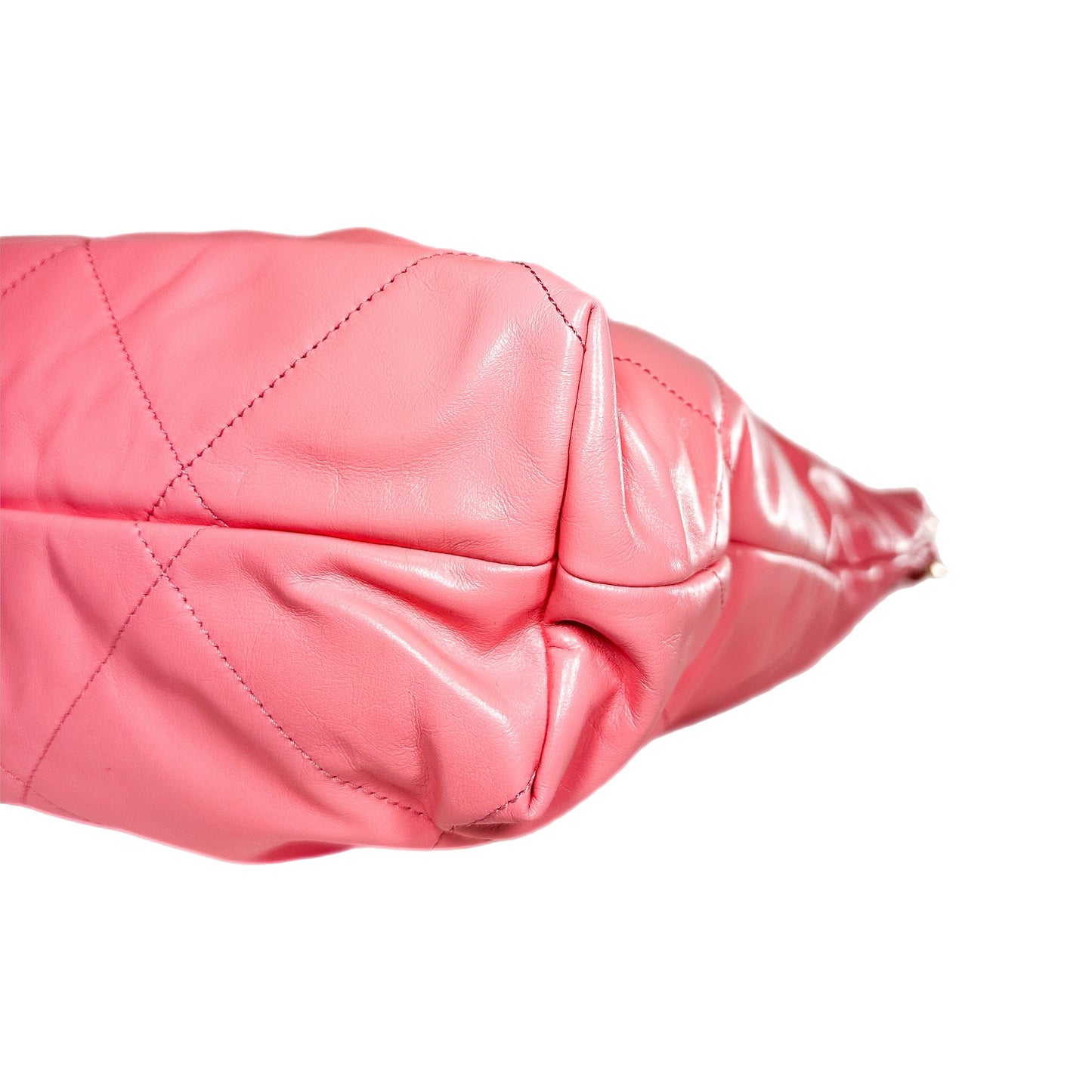 Chanel 22 Large Coral Pink