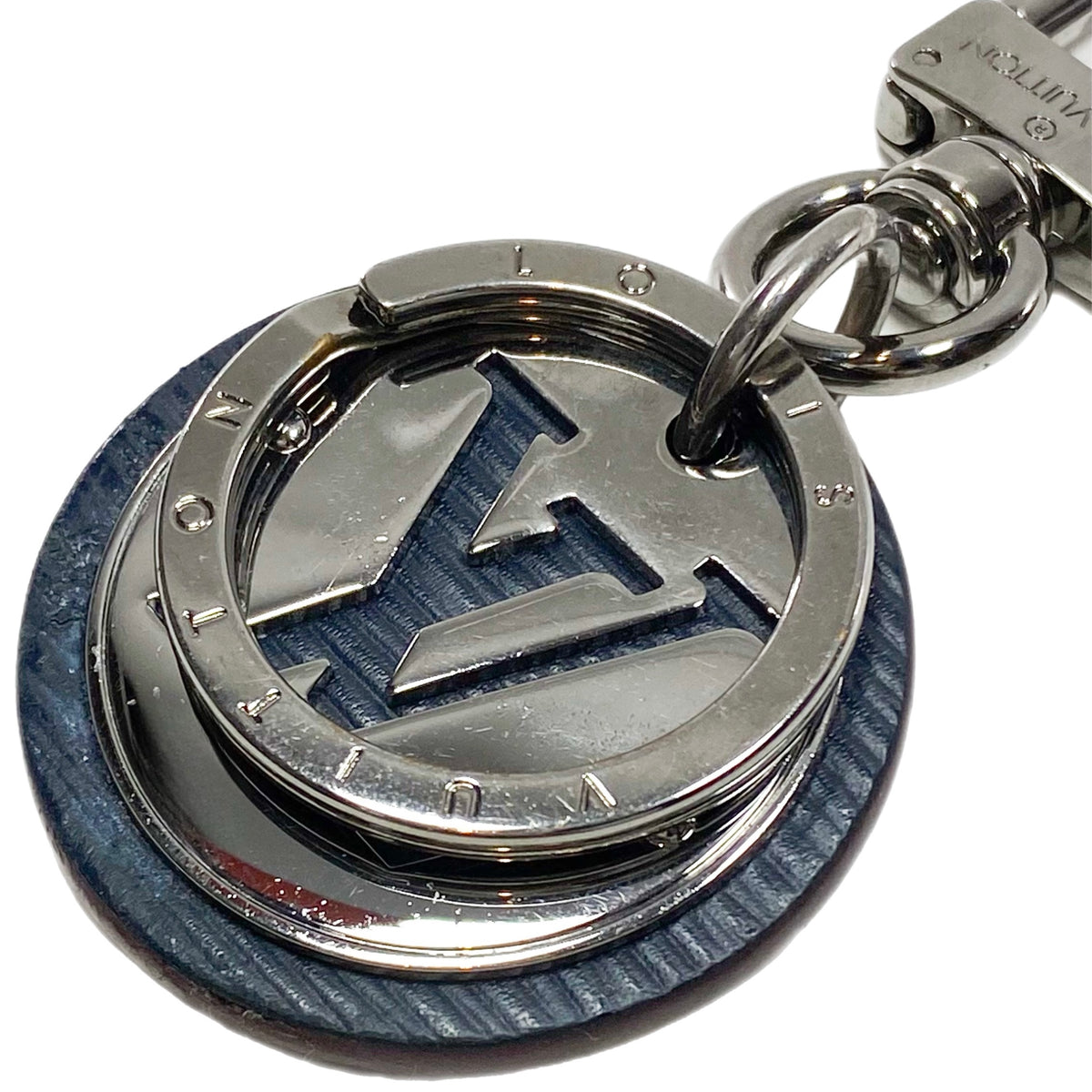 Louis Vuitton Silver Monogram Keychain | Consign of the Times
