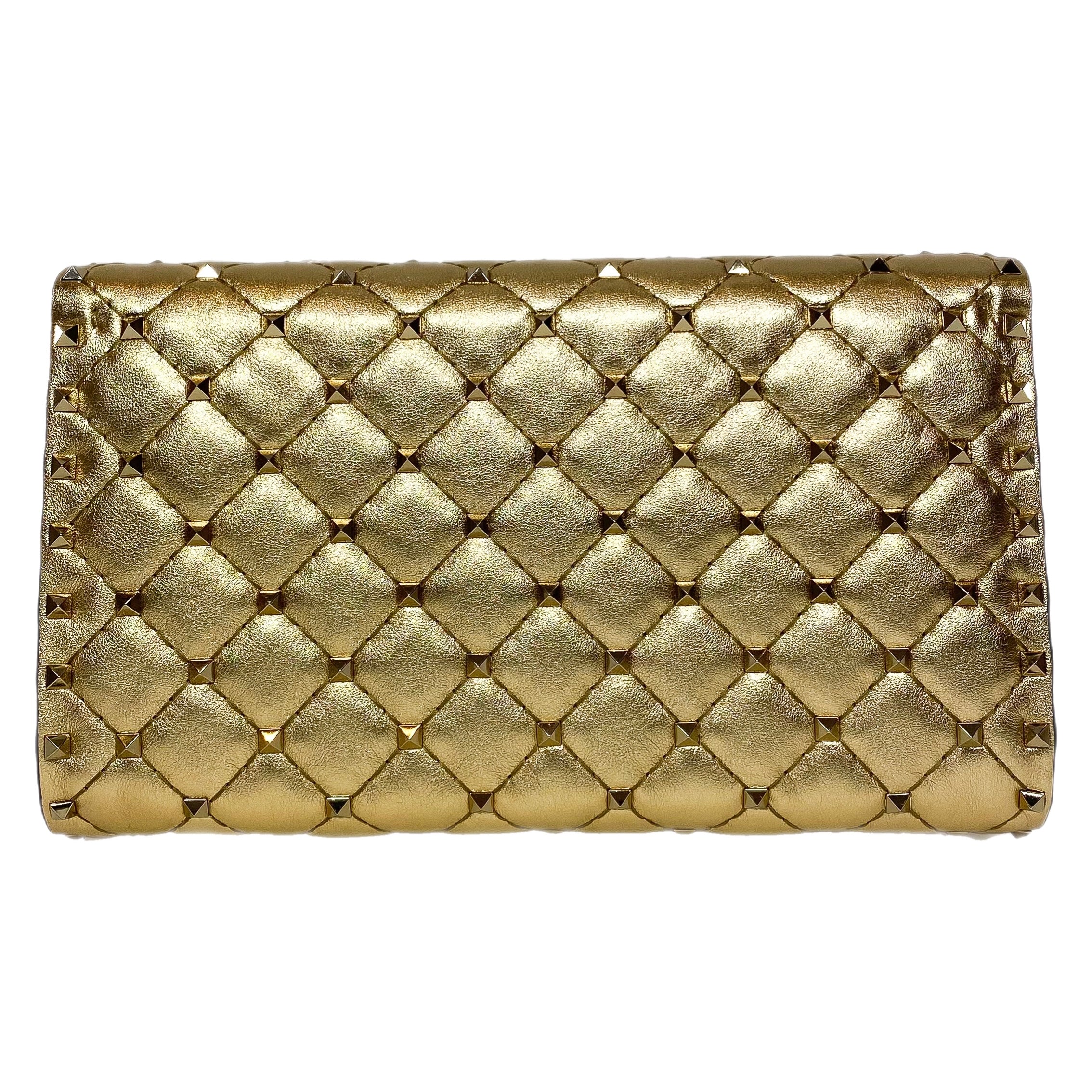 Valentino Nappa Rockstud Spike Wallet on Chain