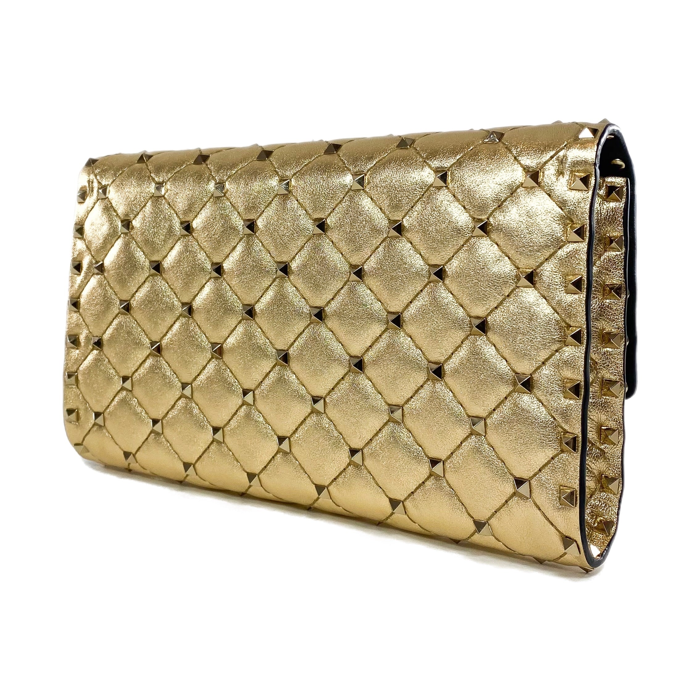 Valentino Nappa Rockstud Spike Wallet on Chain