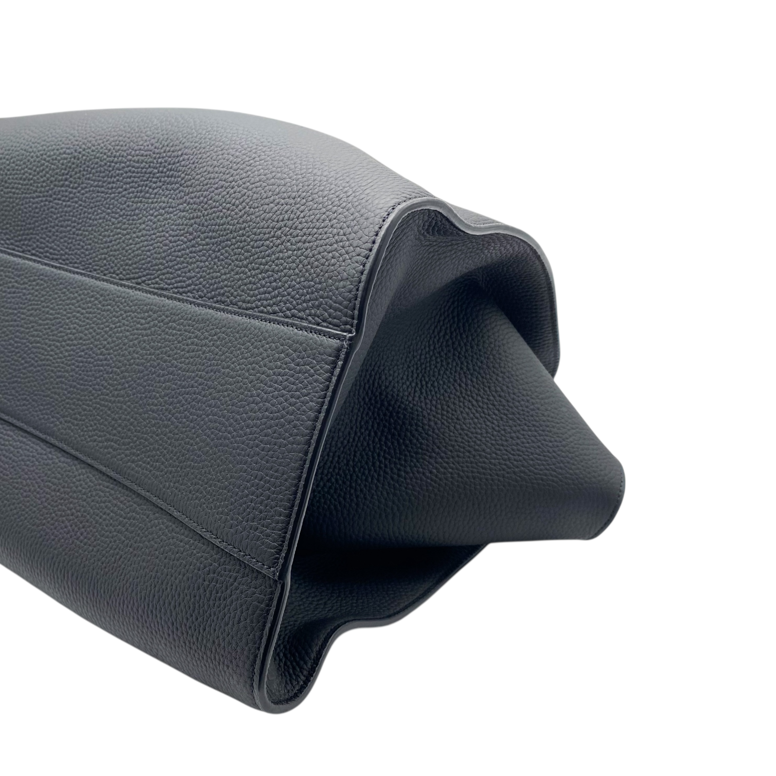 The Row Marlo 17 Black Ans Pebbled Tote